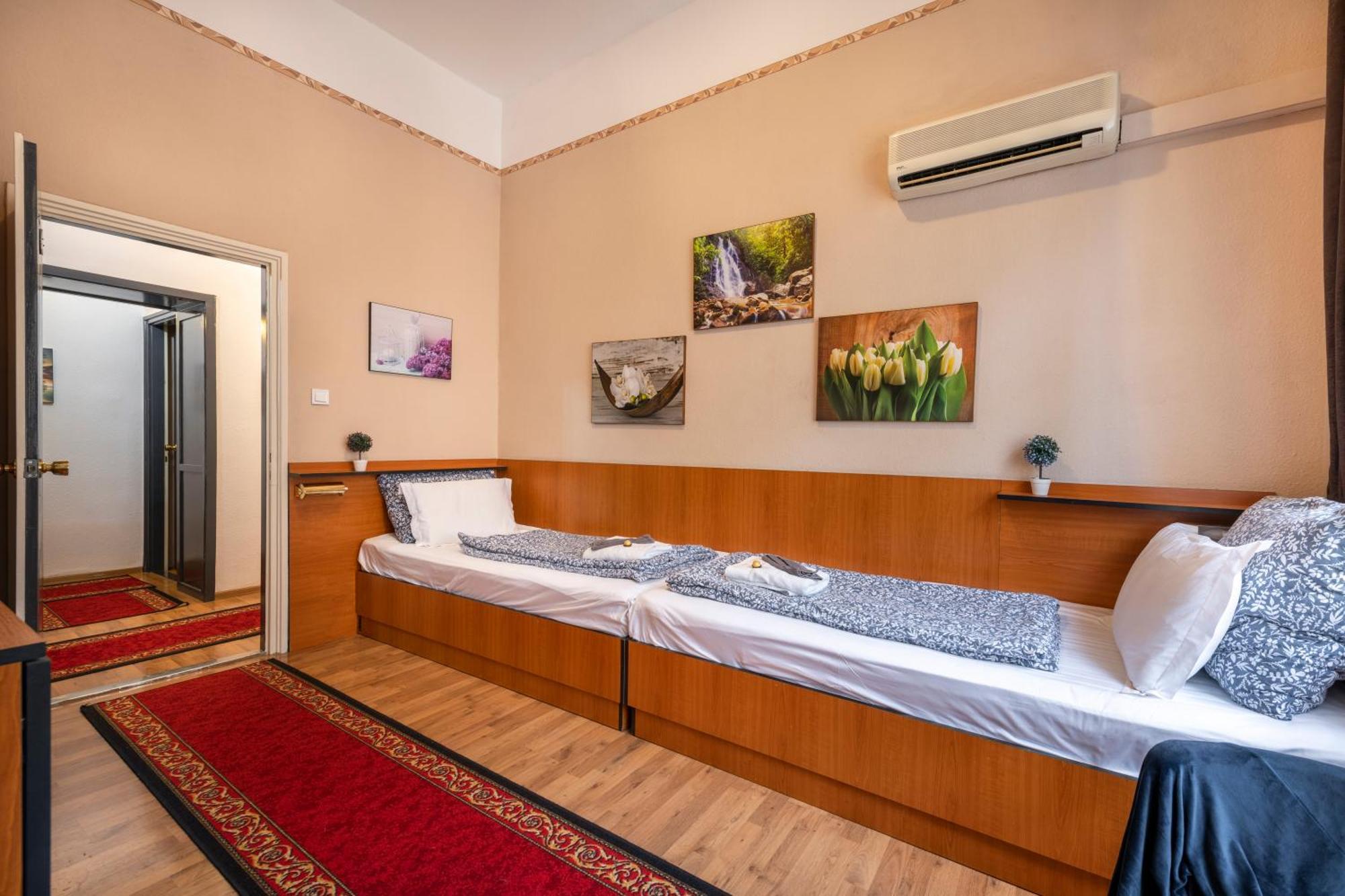 Kristal Gellert Hill Hotel *