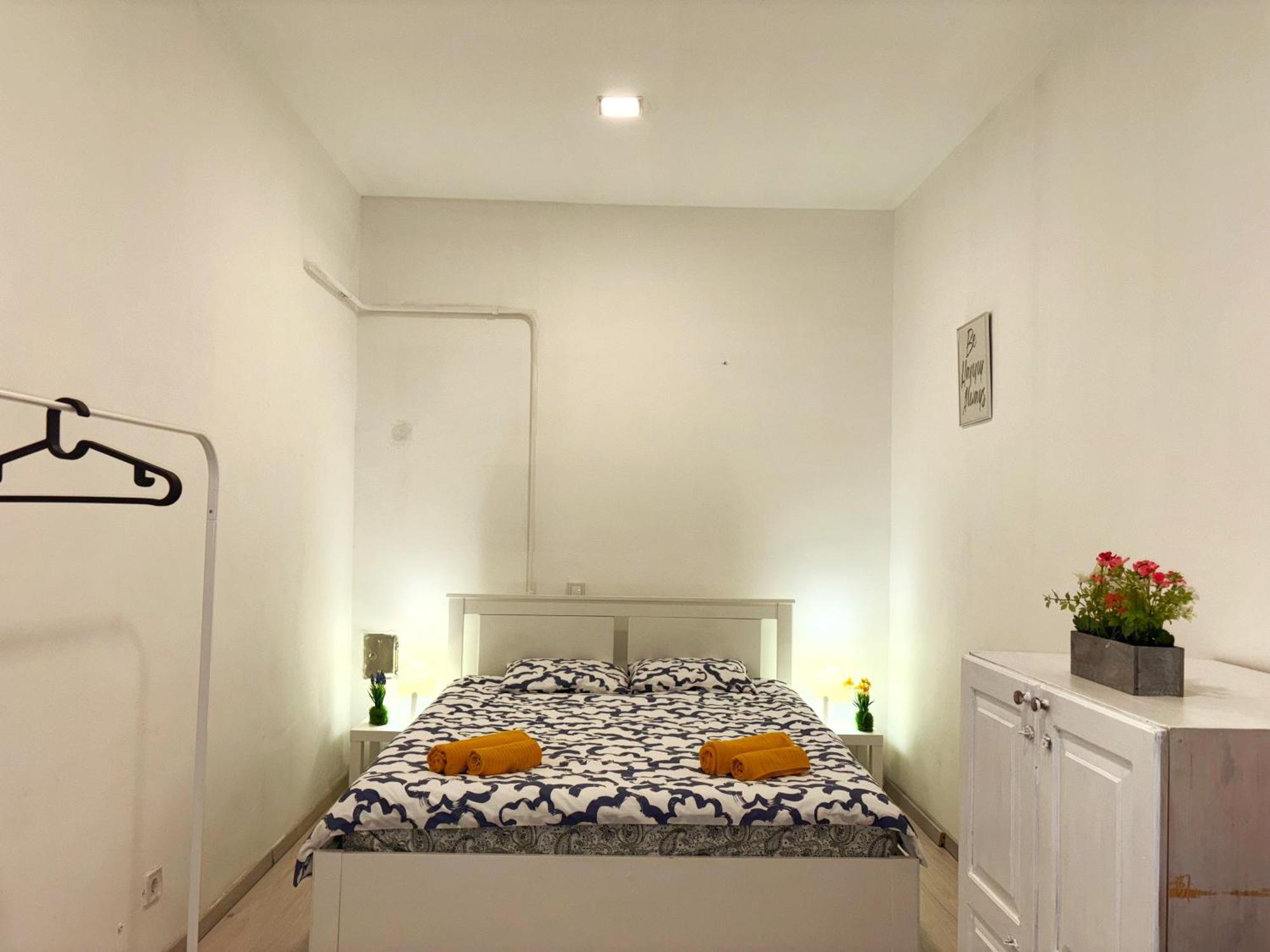 Private Apartment-7pax Apartamento *