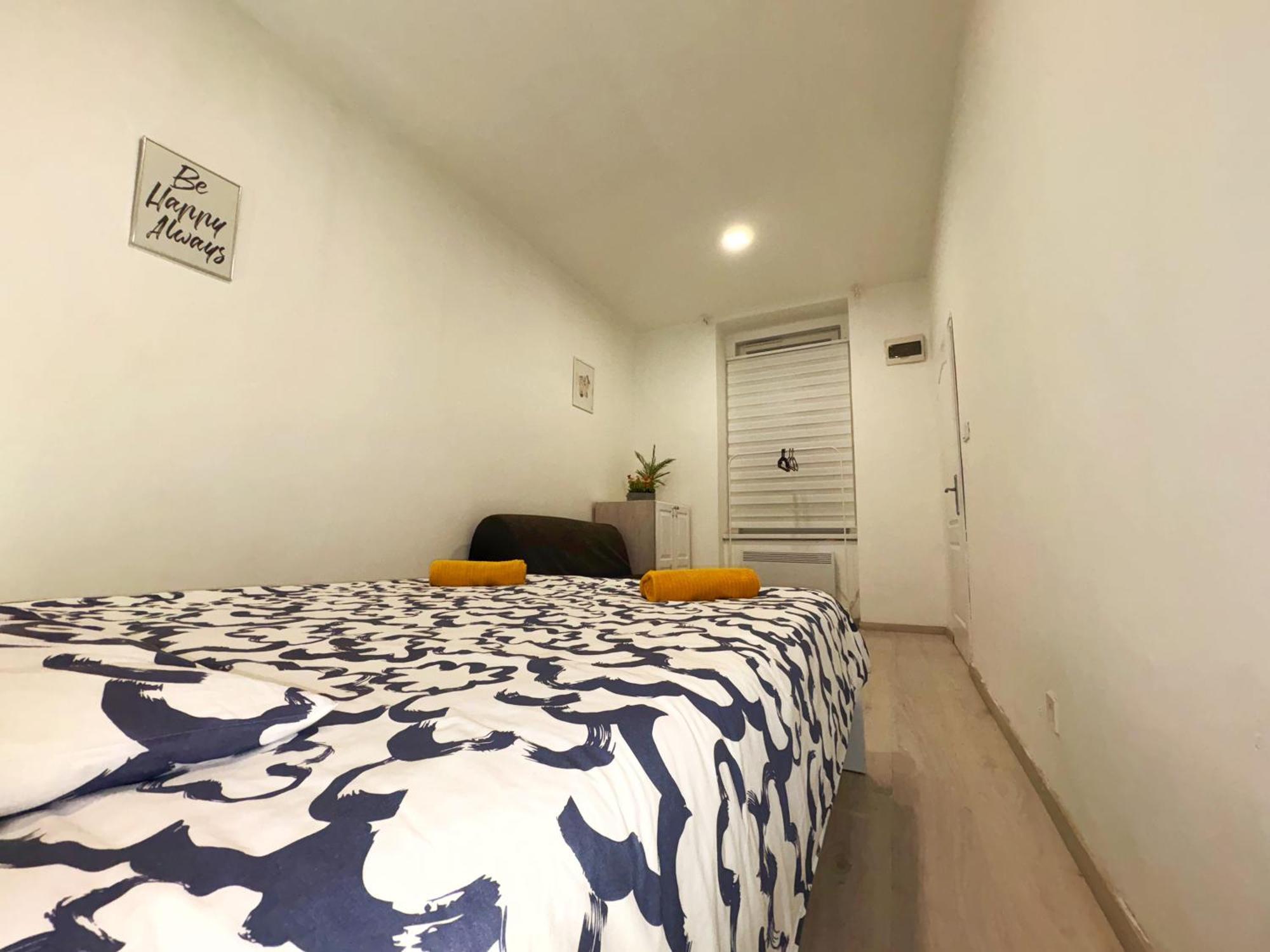 Private Apartment-7pax * Budapest