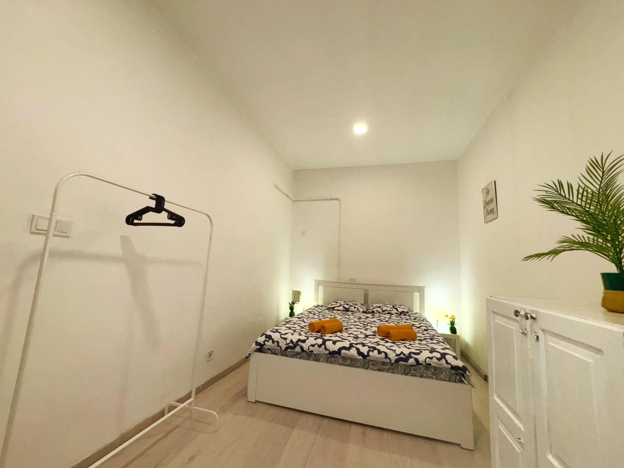 Private Apartment-7pax Apartamento *