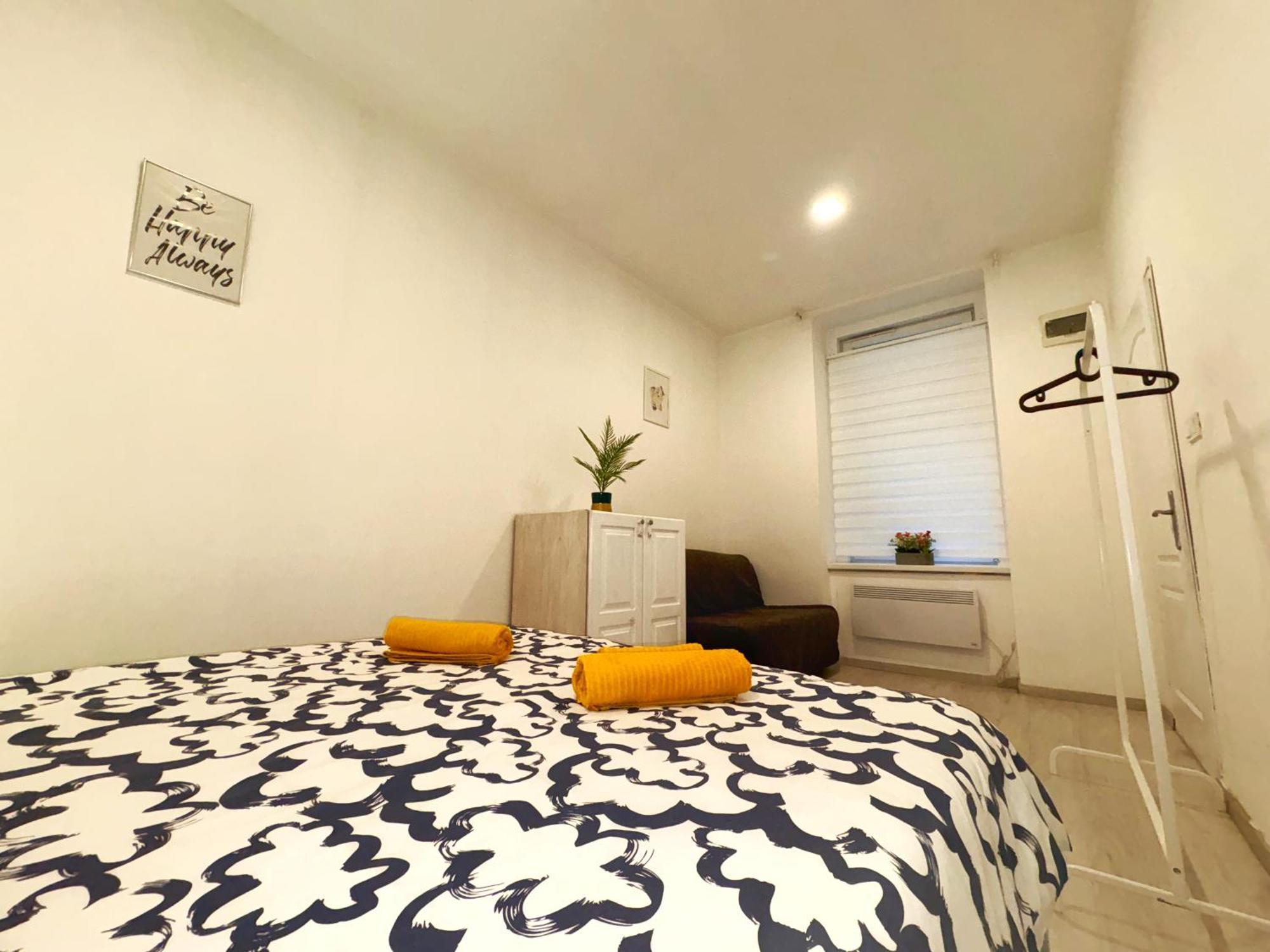 Private Apartment-7pax