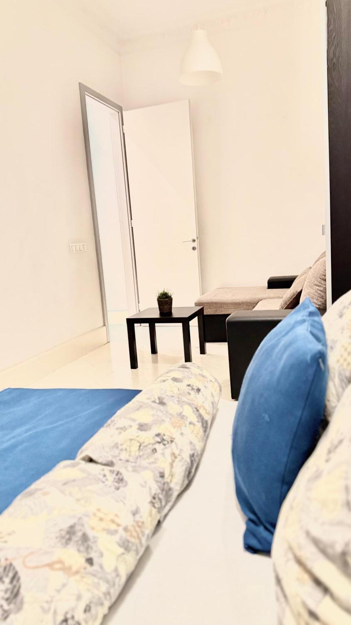 City Centrum Fashionstreet Apartman Apartment