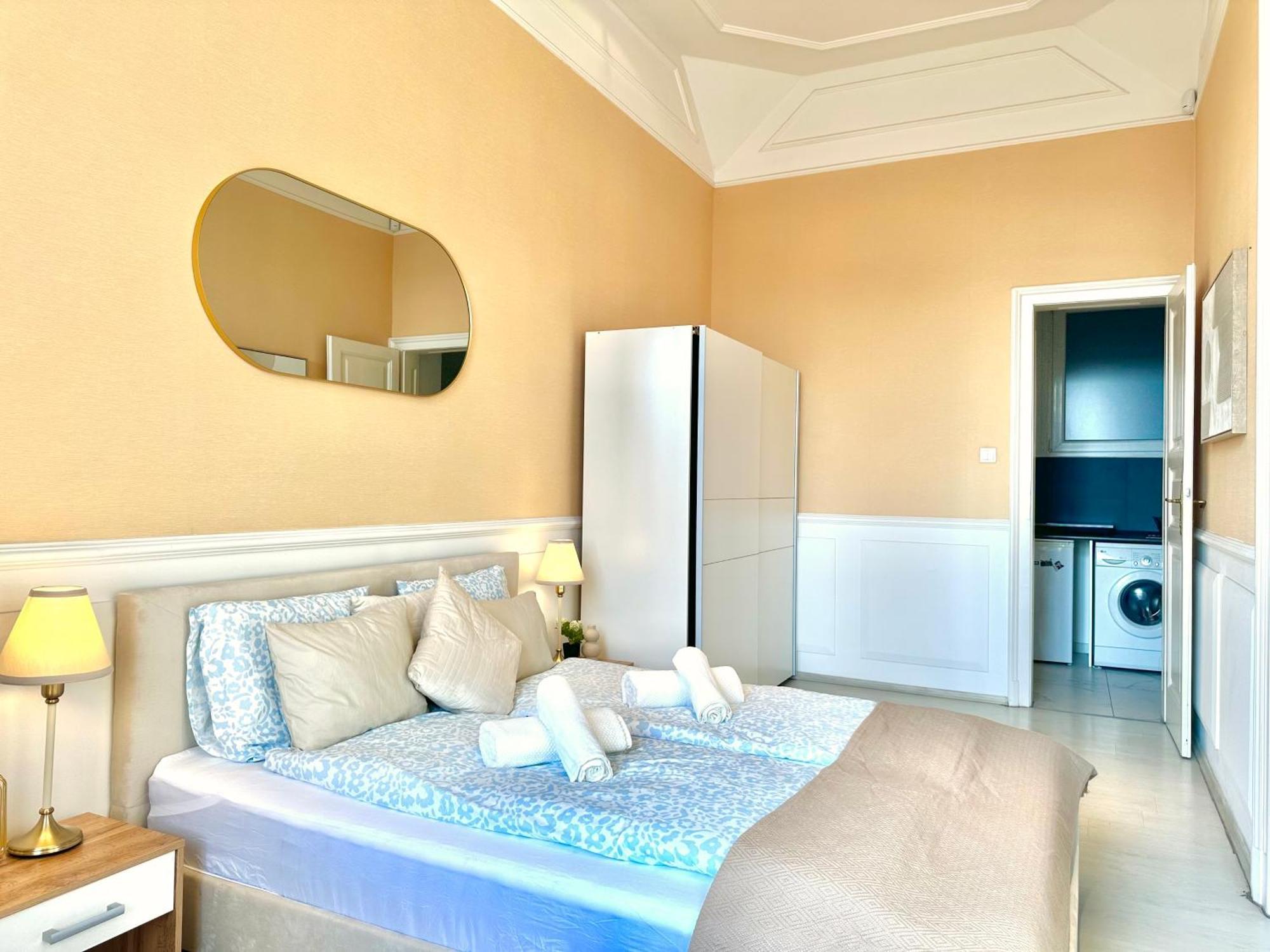 Deluxe 2-bedroom With Sauna And Ac Appartamento *