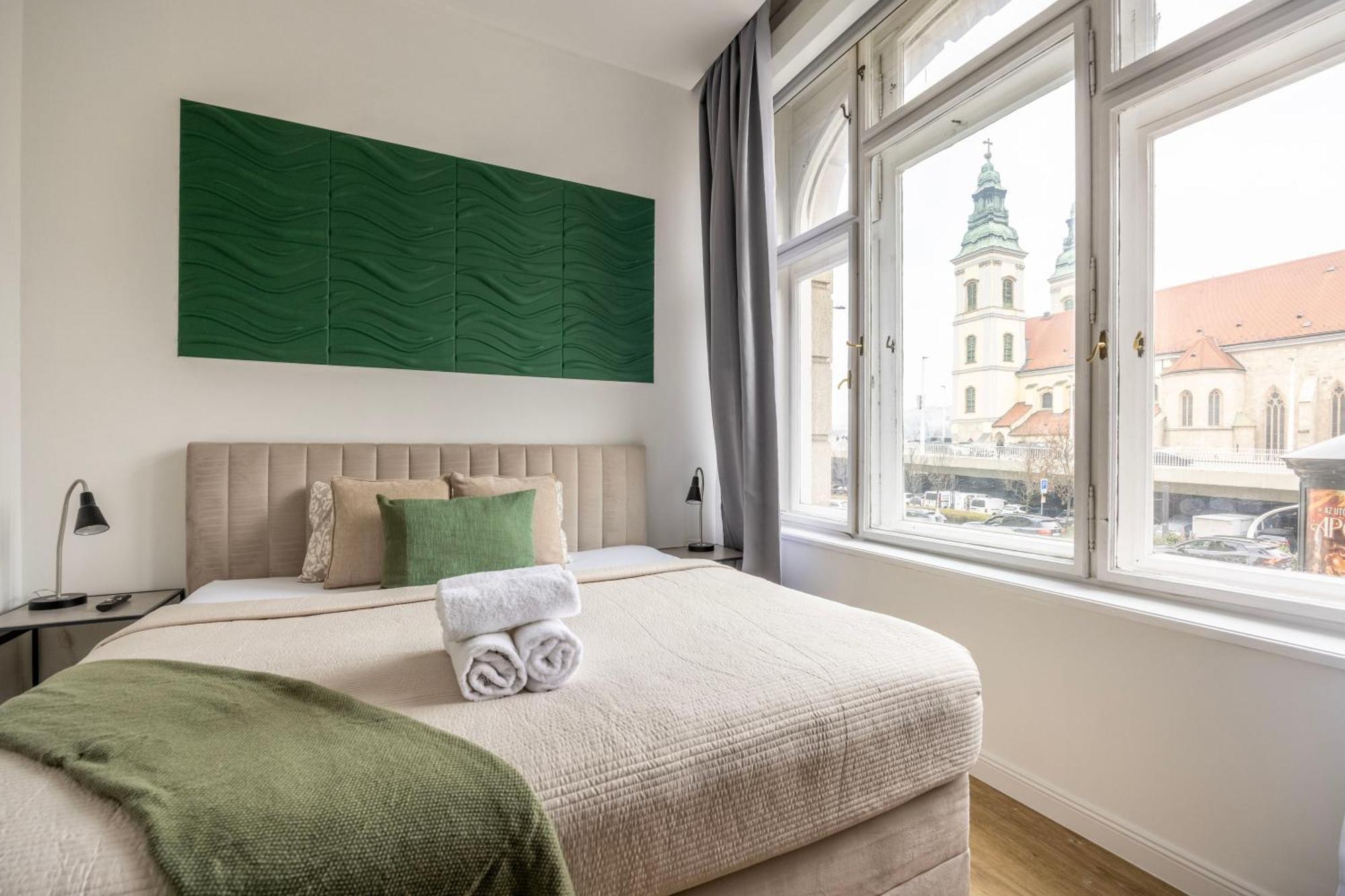 Appartement Deluxe Danube Center Next To The Fashion St'