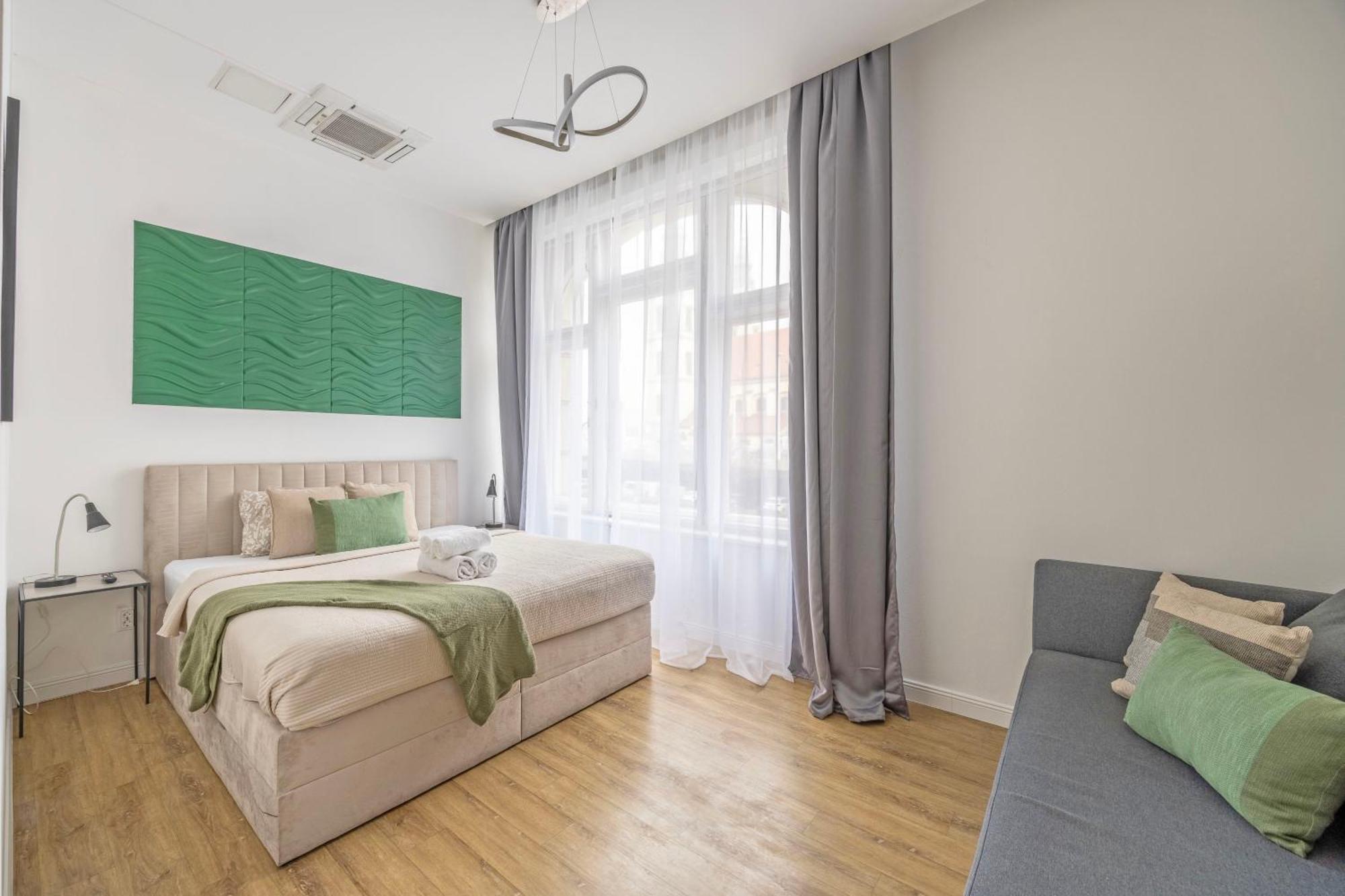 Appartement Deluxe Danube Center Next To The Fashion St'