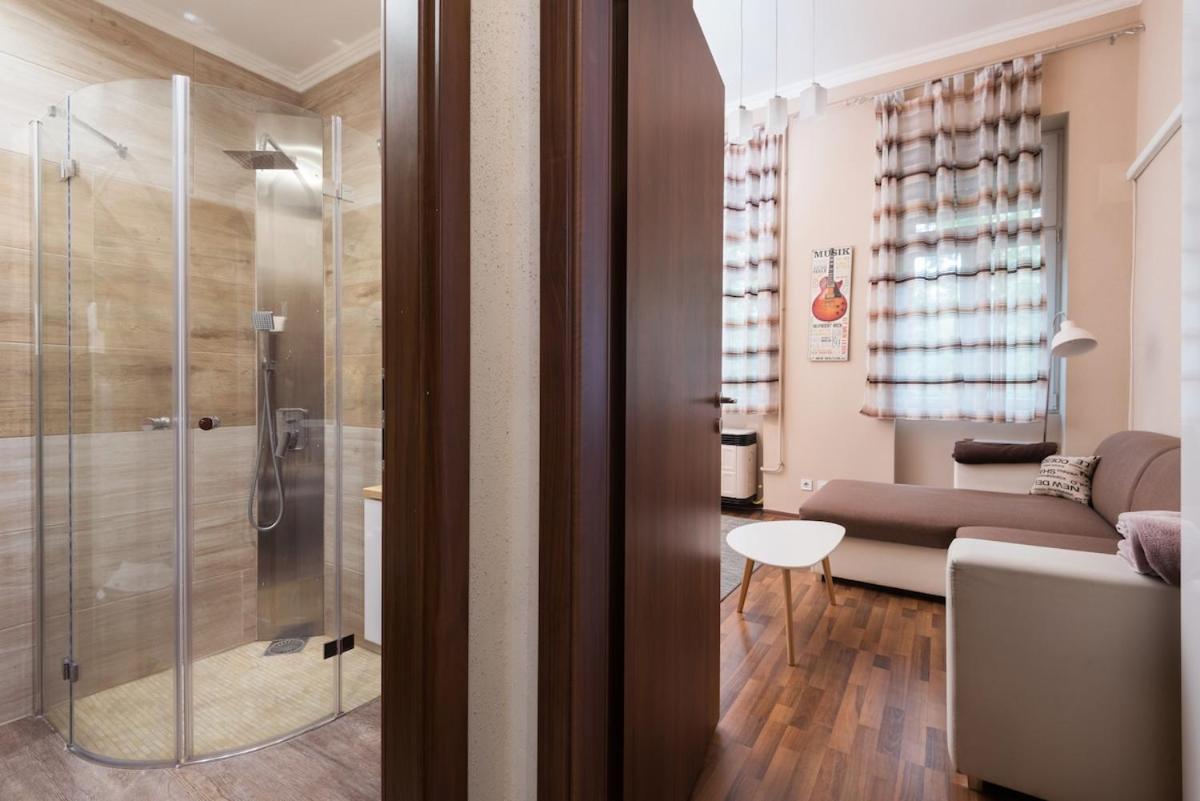 Cozy At Puskas Stadium Apartamento *