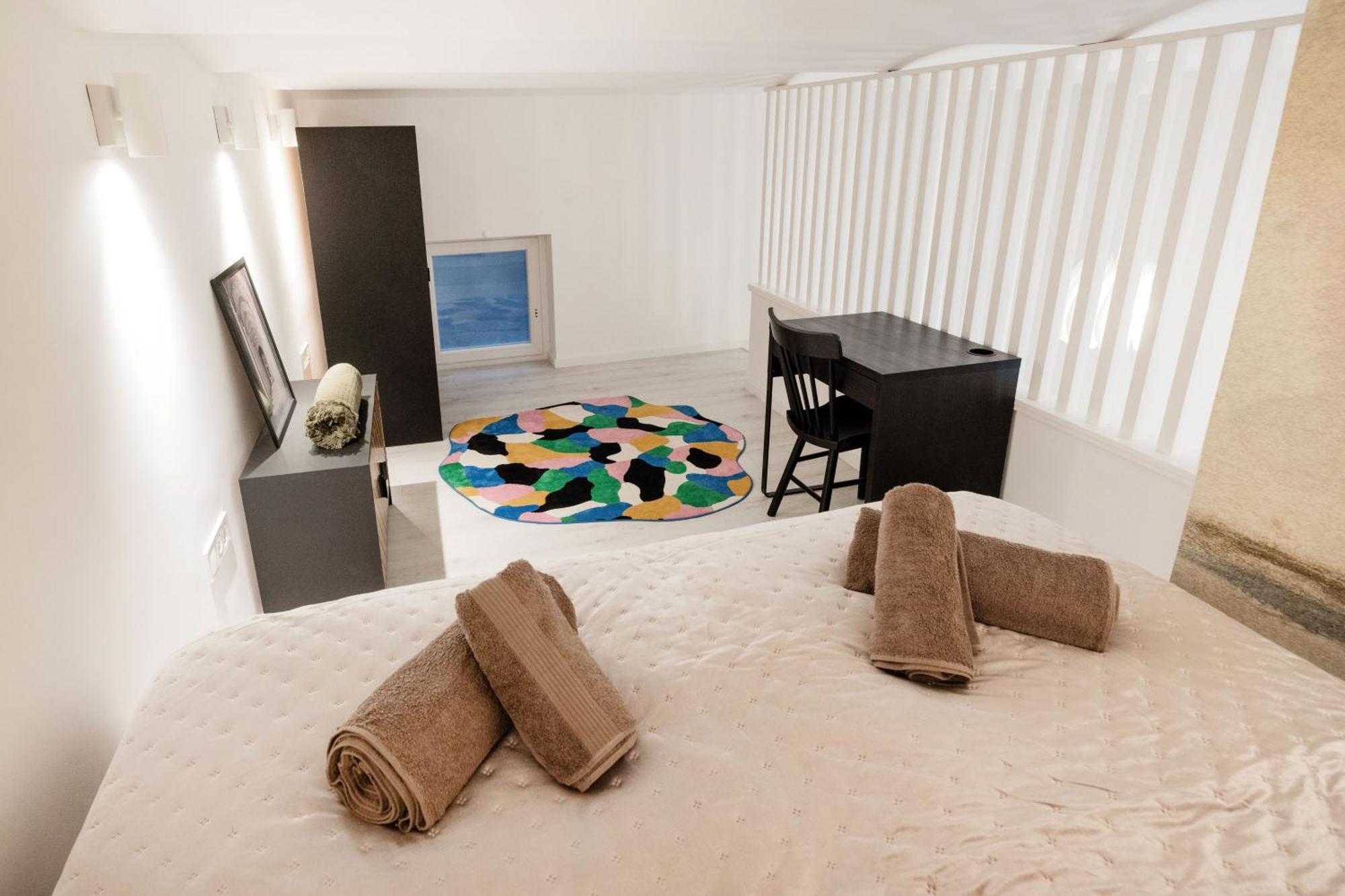 Apartment Little Treasure In Center, Quiet With Ac