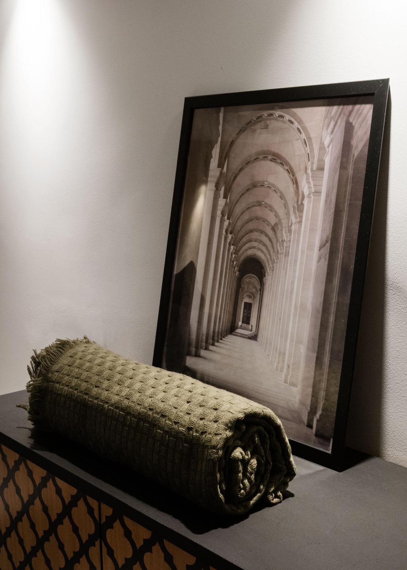 Apartment Little Treasure In Center, Quiet With Ac *