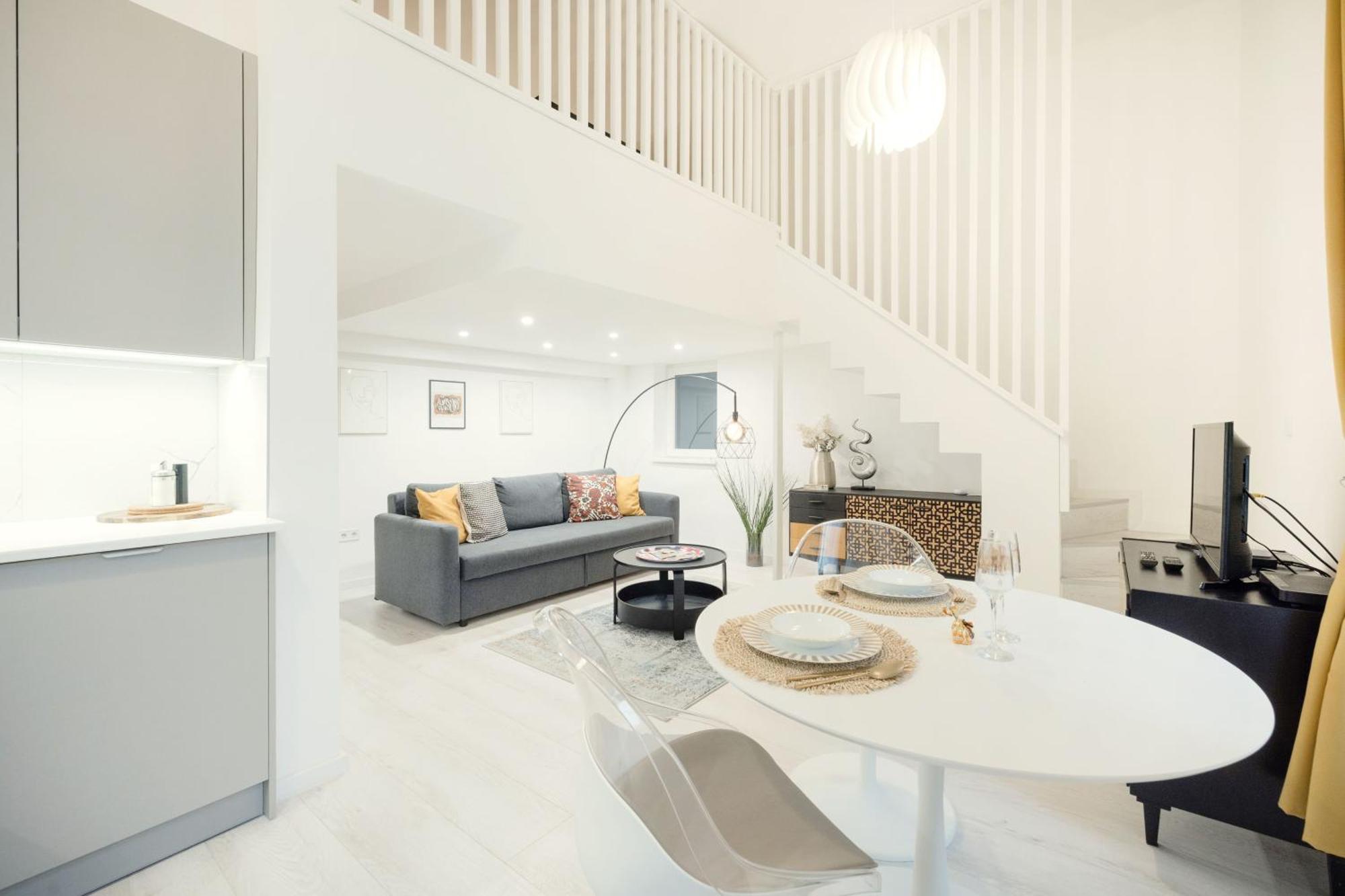 Apartment Little Treasure In Center, Quiet With Ac