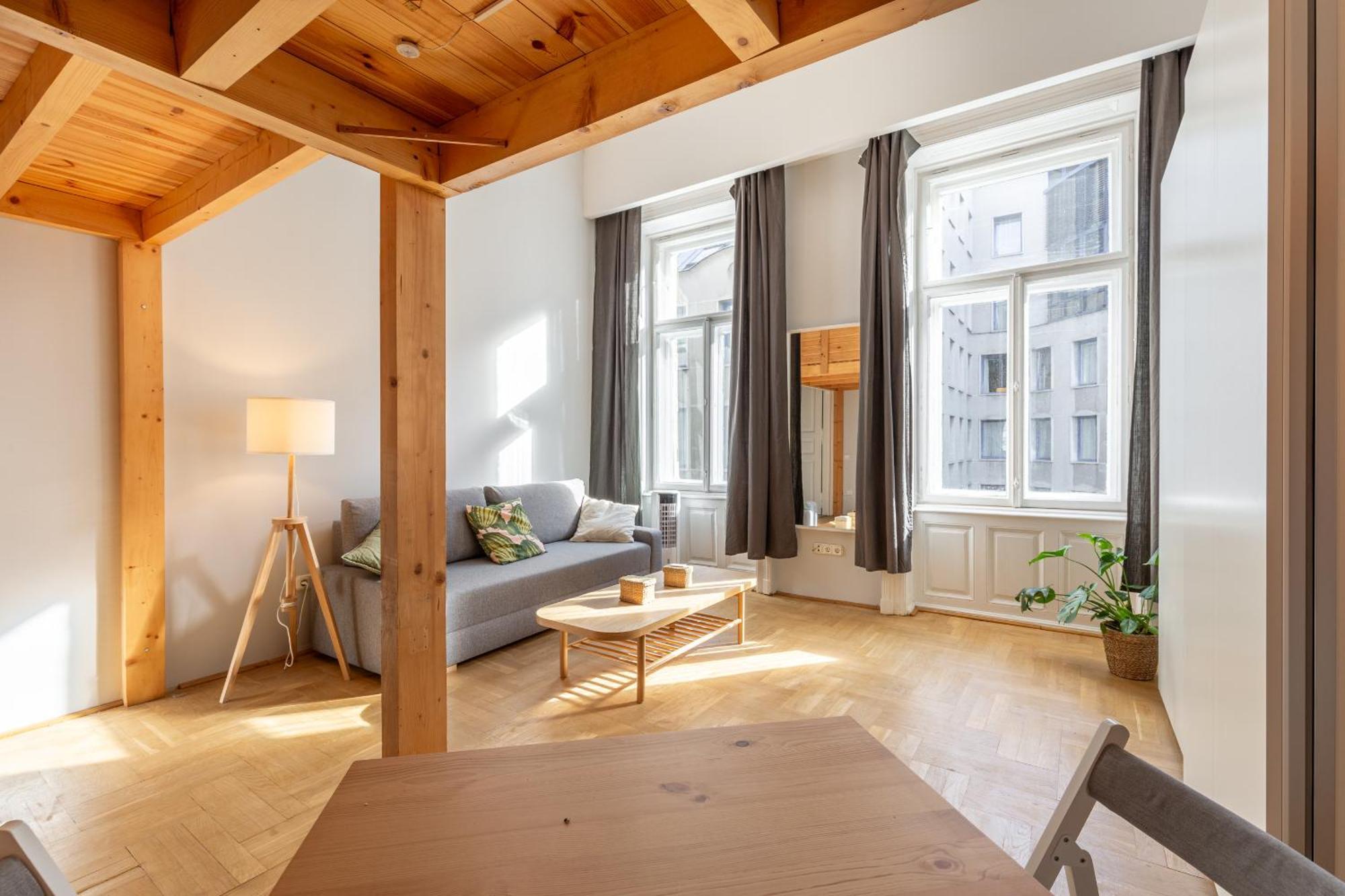 V26 Freedom Apartment Budapest