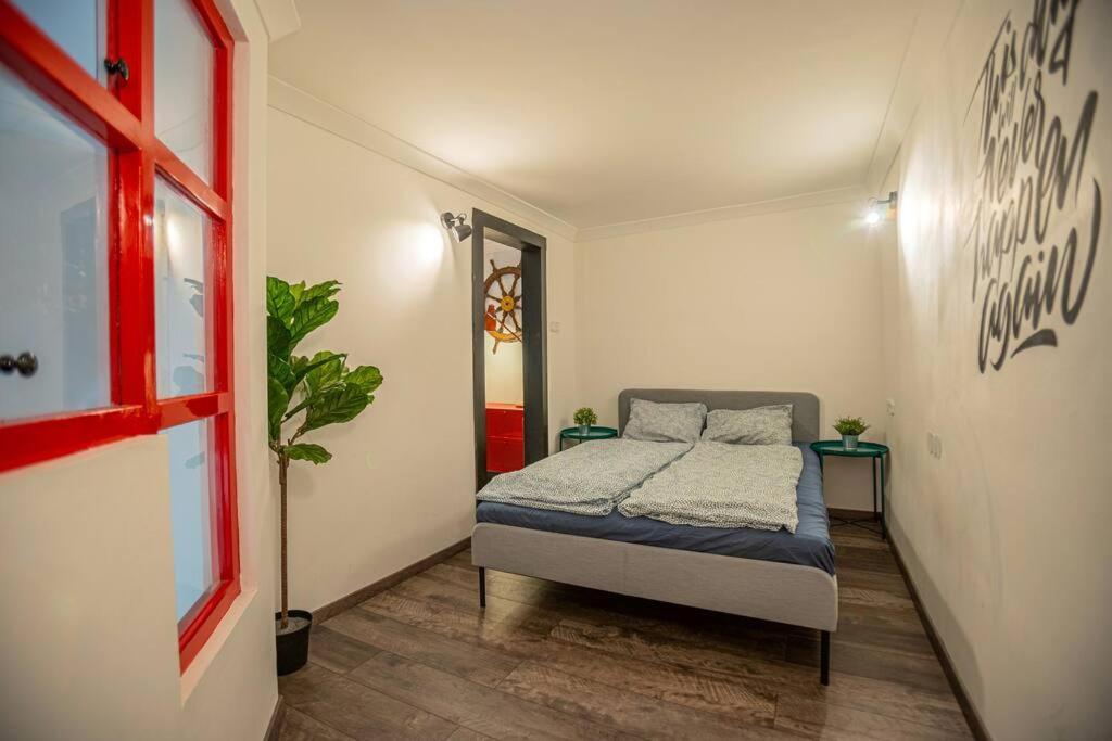 Apartment Hot Tube In The Heart Of Budapest, Kazinczy Street
