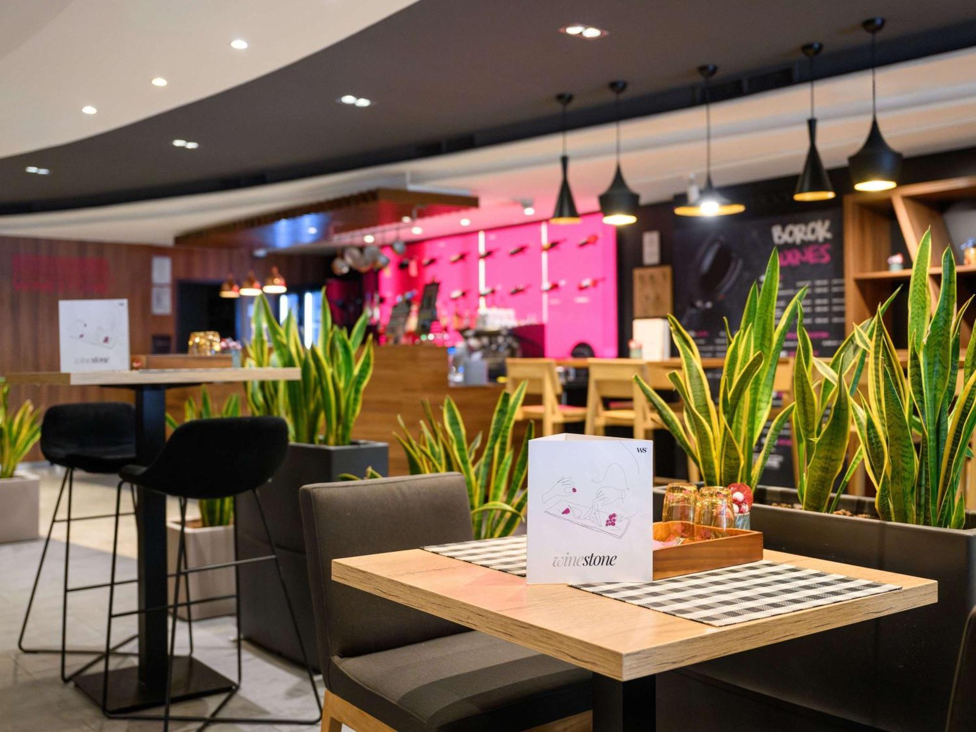 Hotel Mercure City Center 4*