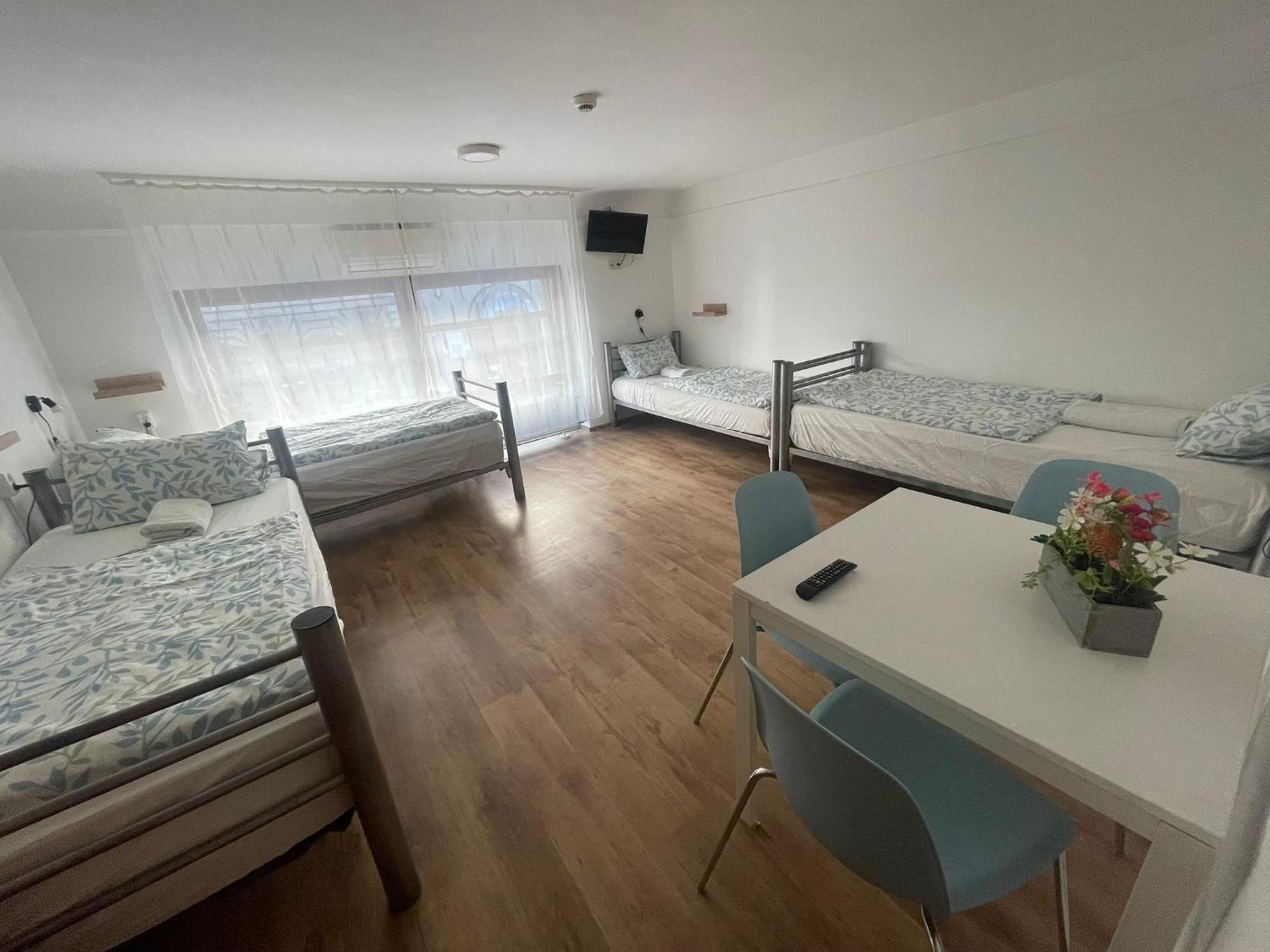 Center And Hostel Budapest