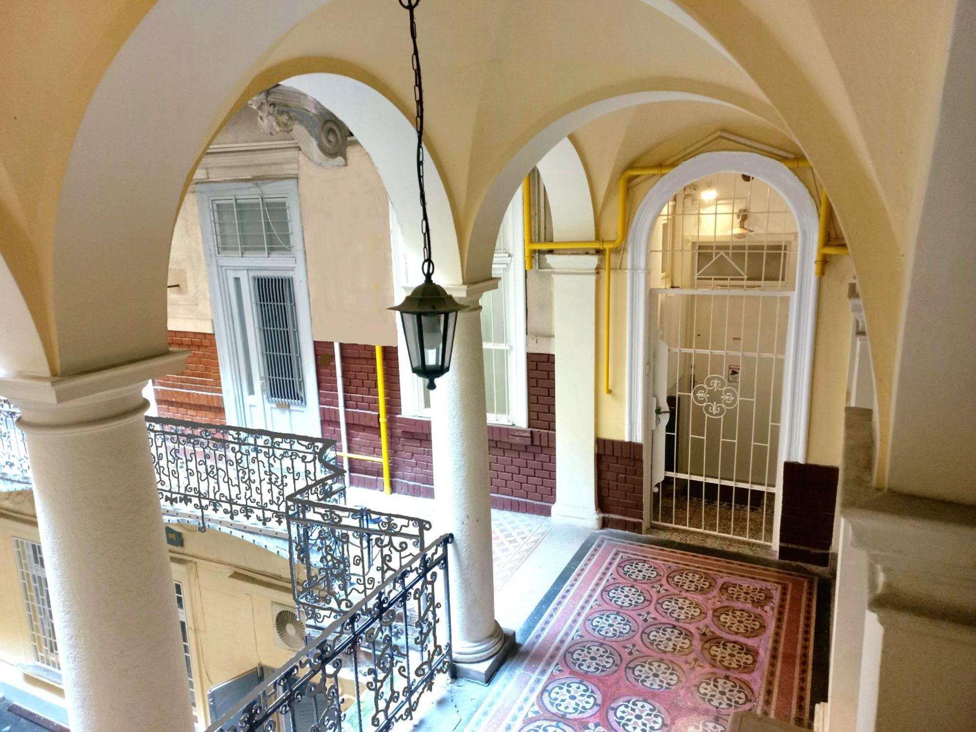 Mariann's Modern In The Center * Budapest
