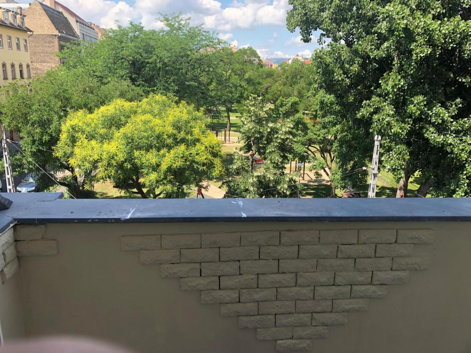 Appartement Kalvaria With Balcony, Free Parking And Ac