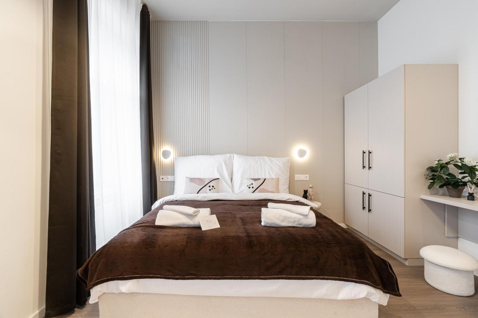 Oasis Luxe Boutique By Bqa Budapest