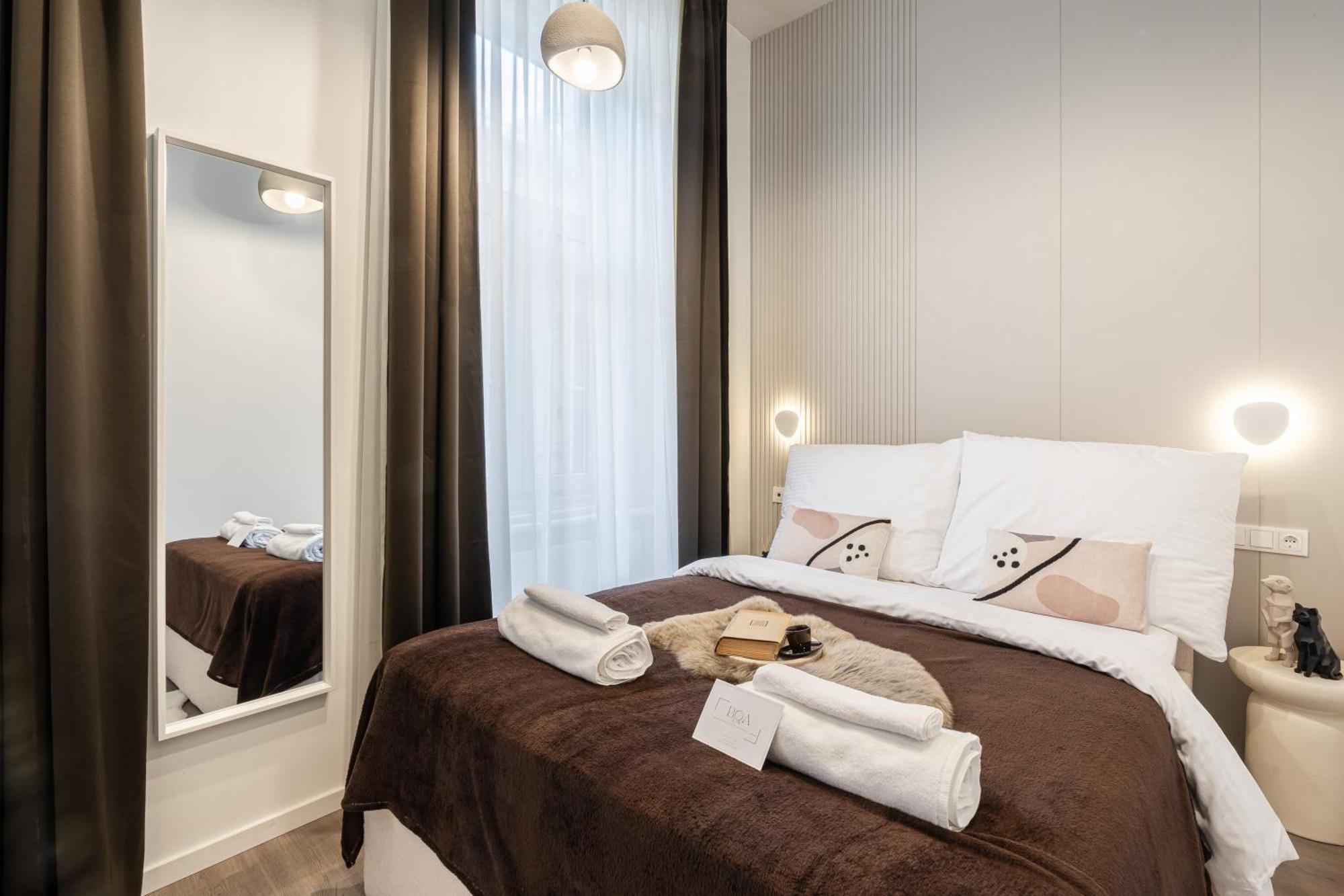 Oasis Luxe Boutique By Bqa Budapest