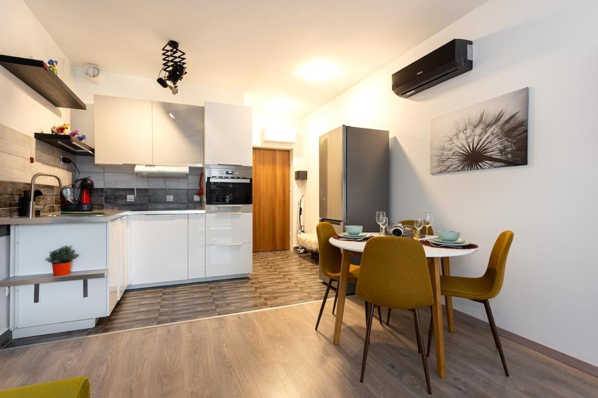 Angelland 24 & Garage & Terrace
