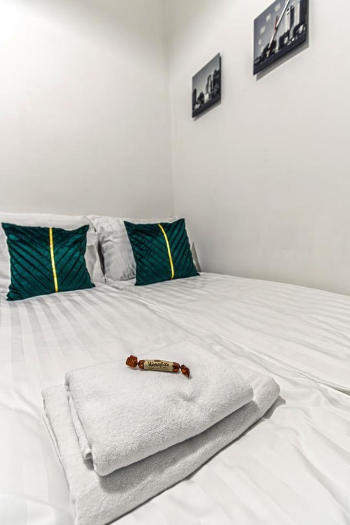 Chill & In The Heart Of Budapest-with Ac