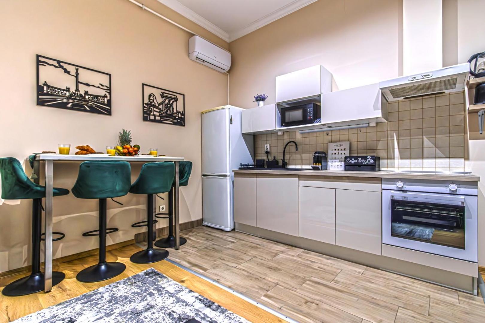 Chill & In The Heart Of Budapest-with Ac * Budapest