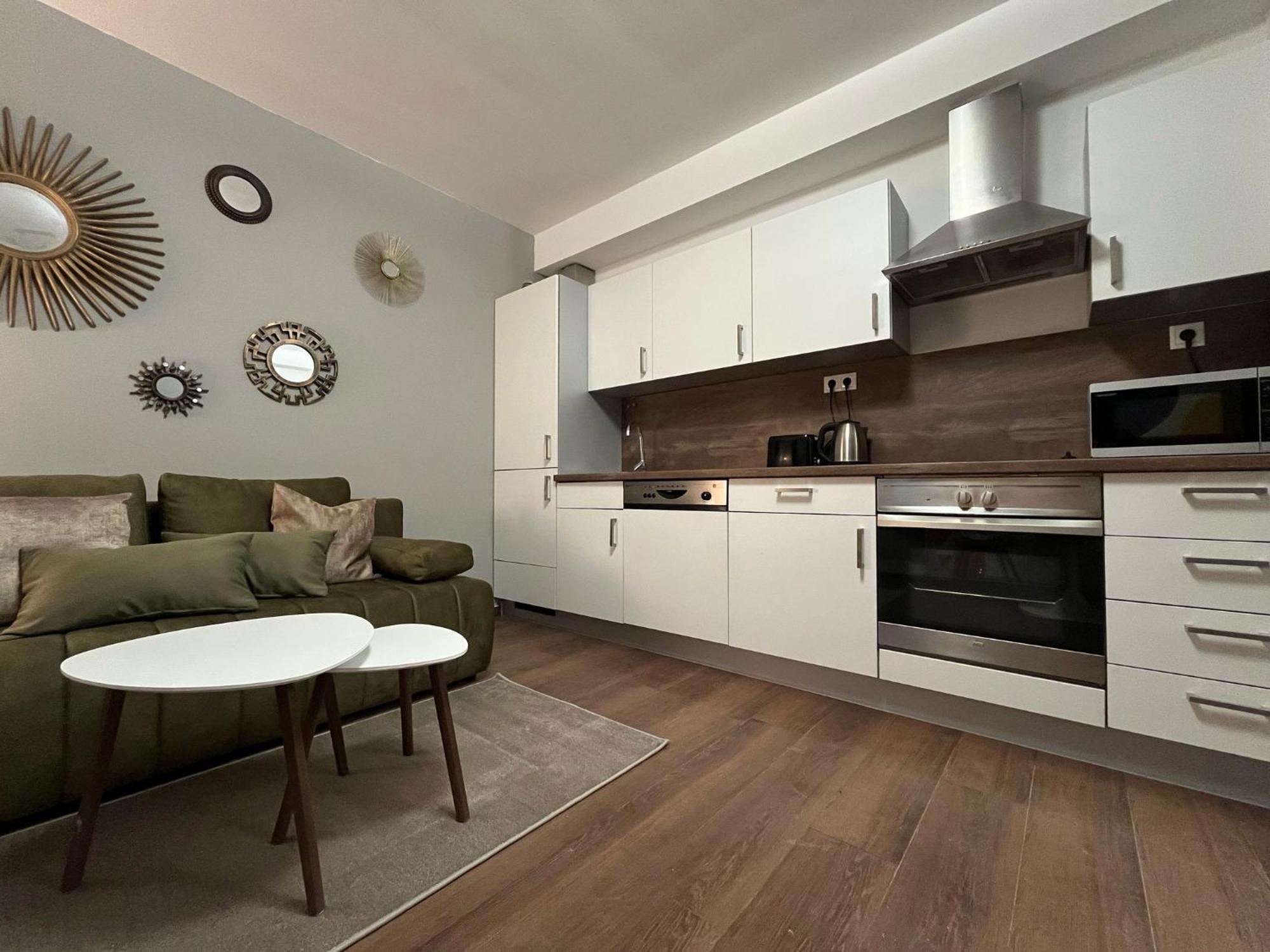 Leda Deluxe Apartamento *