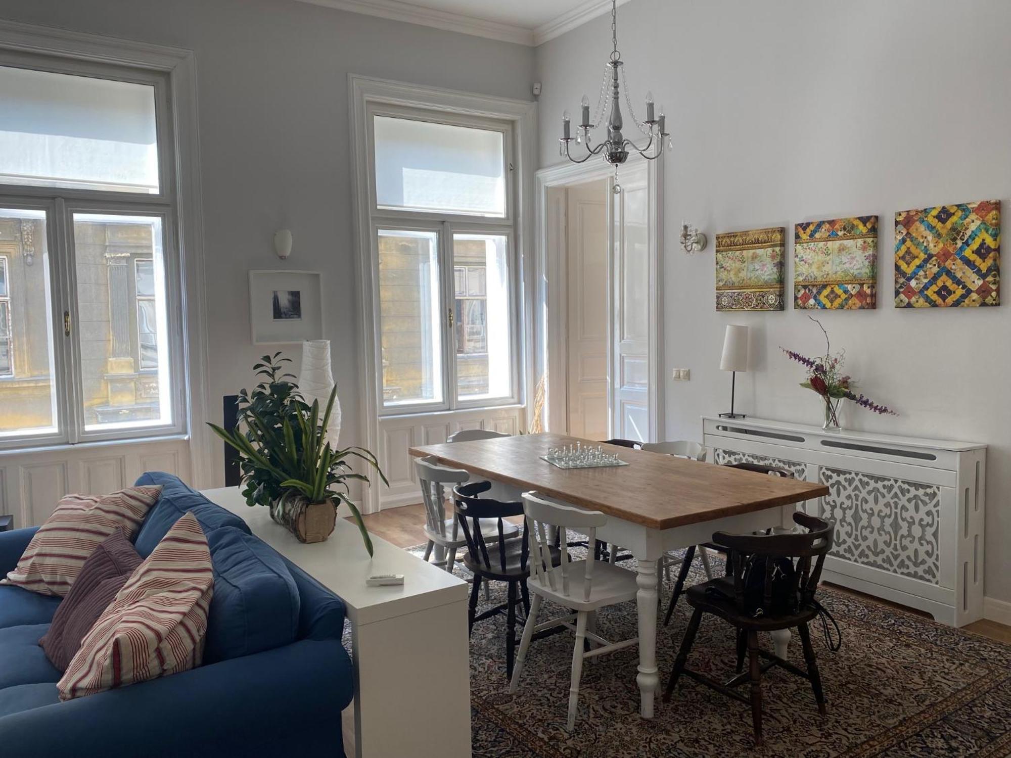 Urban Haven - 3 Beds, 3 Baths, Free Parking, Near Market Apartmán Budapest