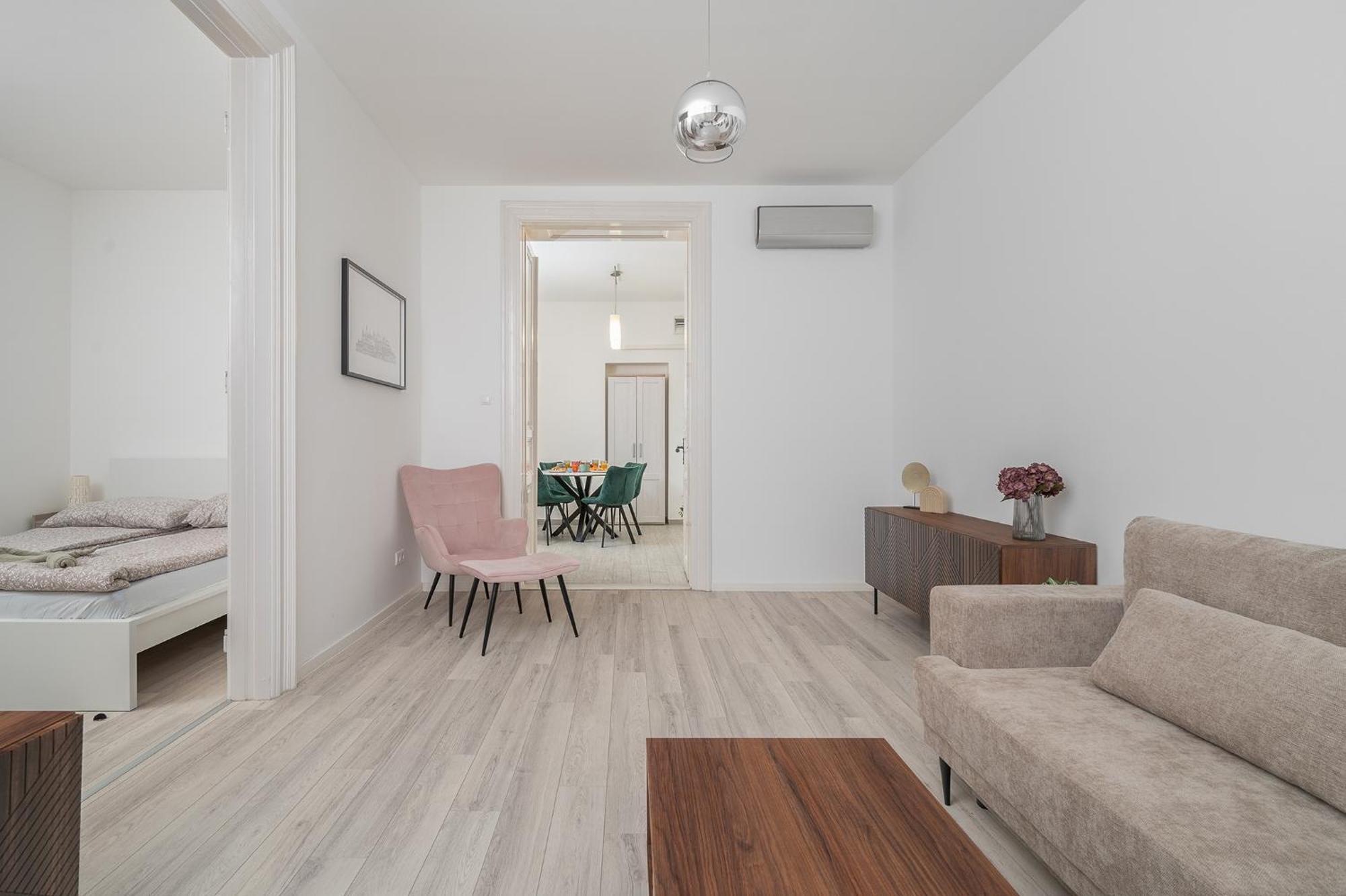 Apartment Park *