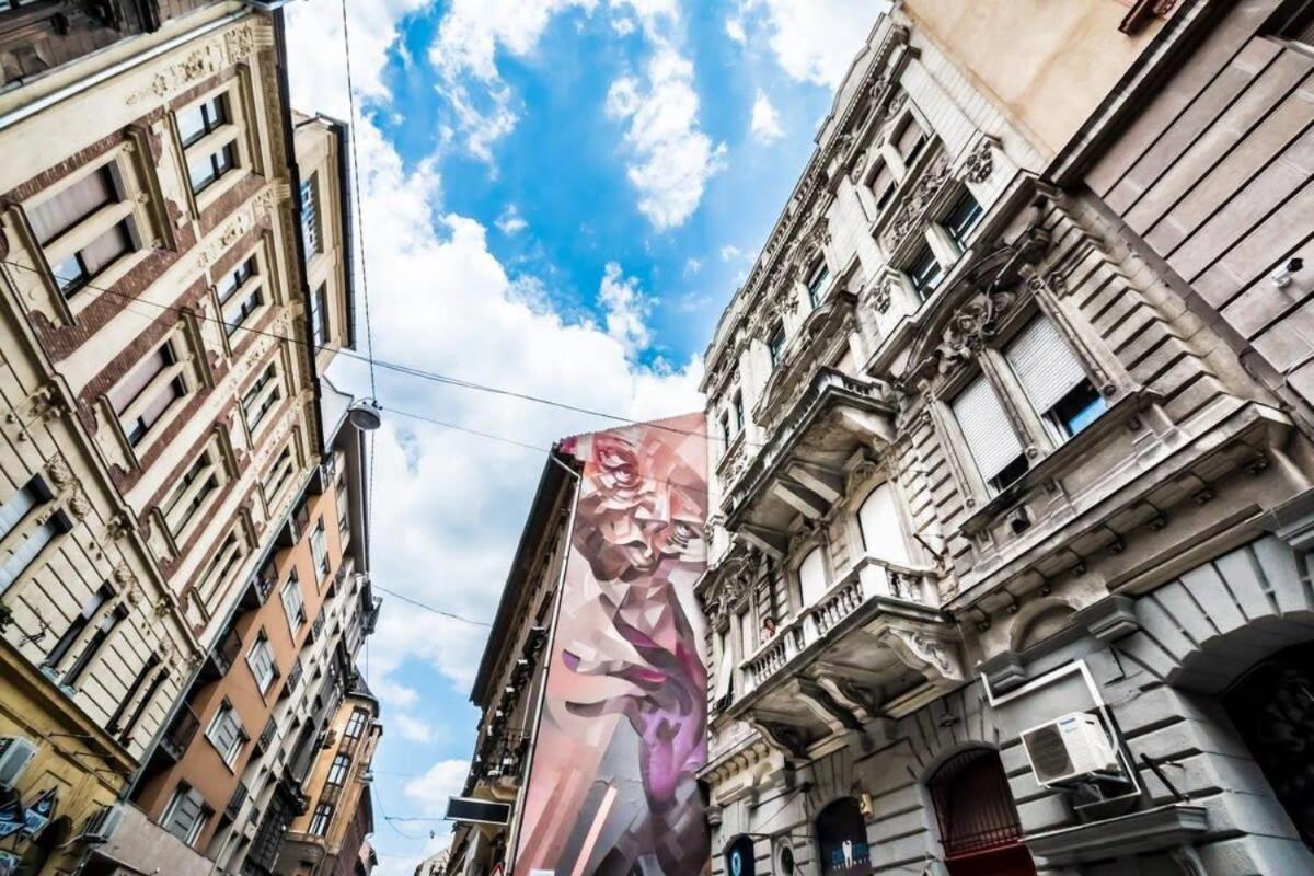 Akacfa Chic Retreat Downtown Appartamento
