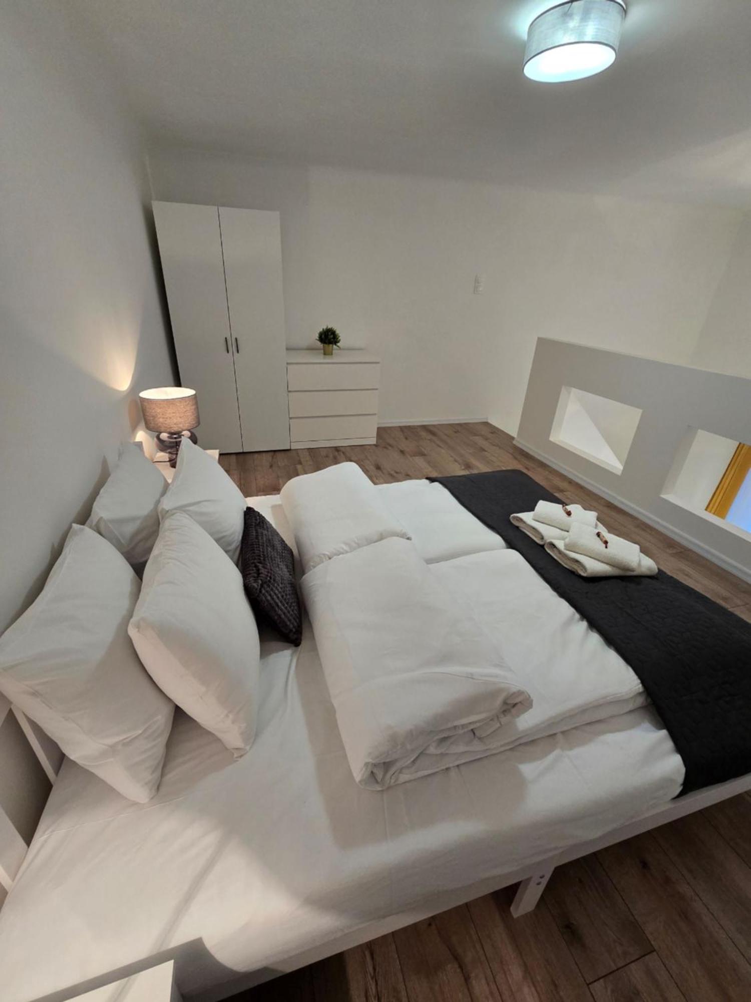 Rakoczi Retreat - In The Heart Of Budapest