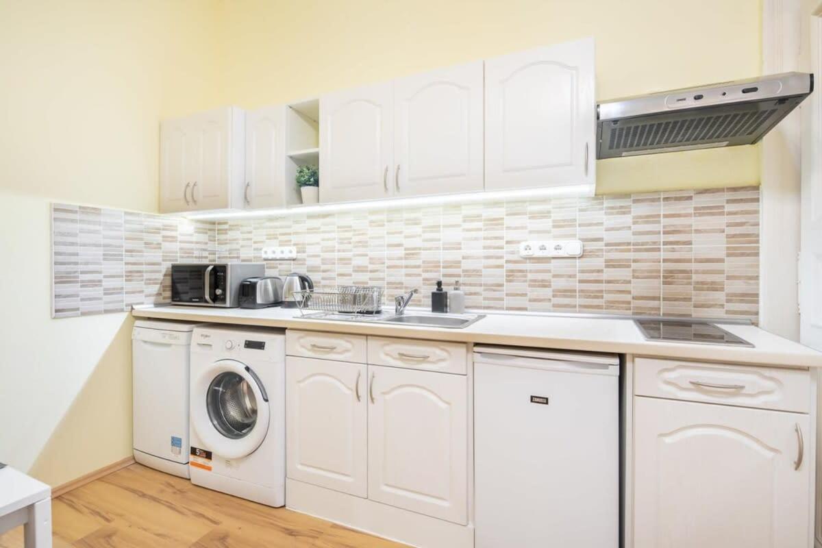 - New - Aircon - Comfy Appartamento