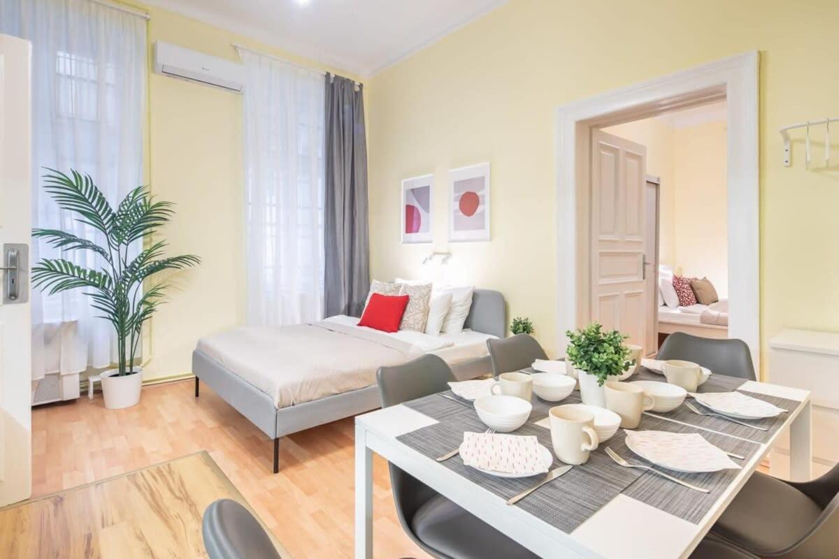 - New - Aircon - Comfy Appartamento