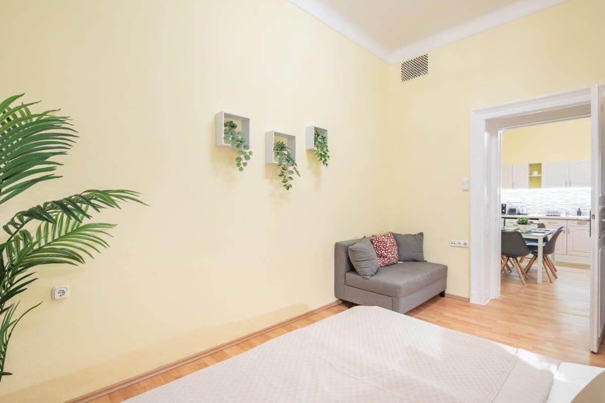 - New - Aircon - Comfy * Budapest