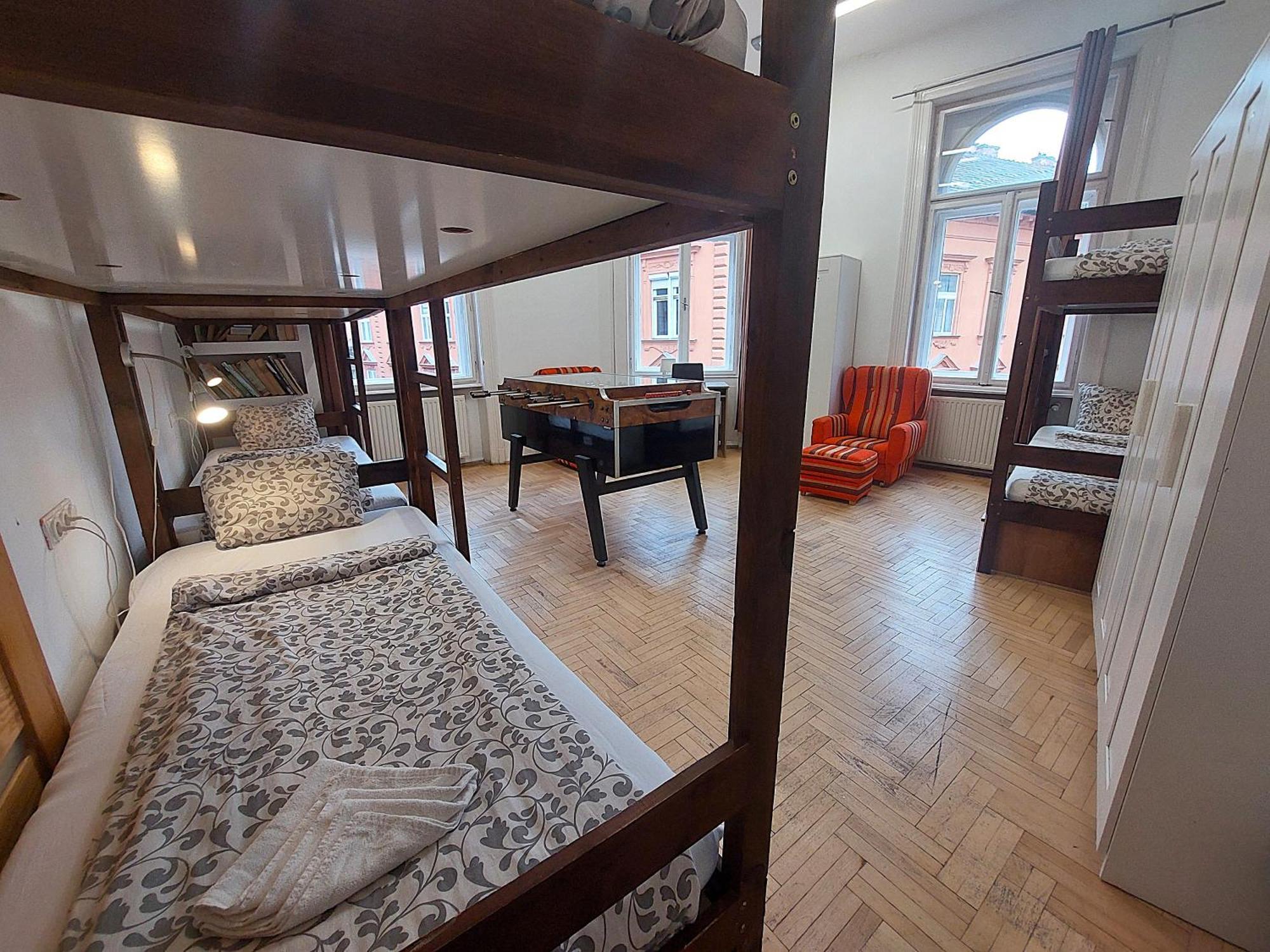 Goodmo Smart Hostel *