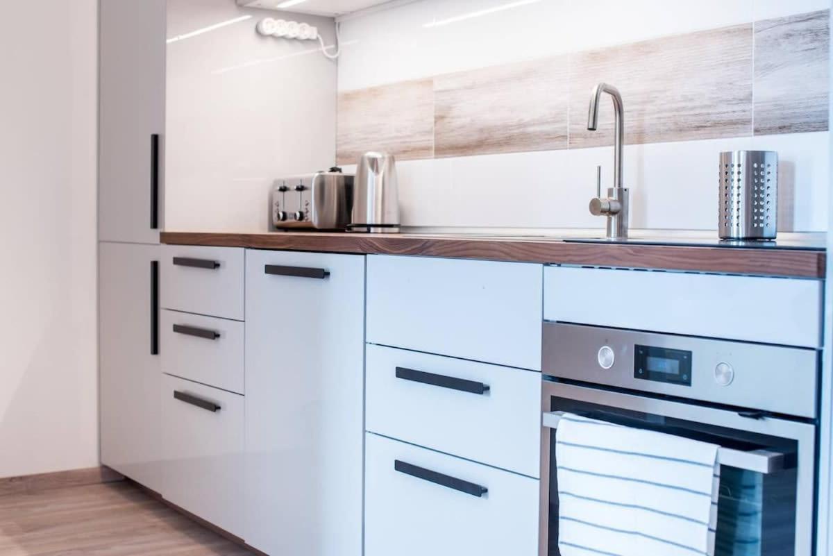 Ferienhaus Extra Brand New Large With Air Con Budapest