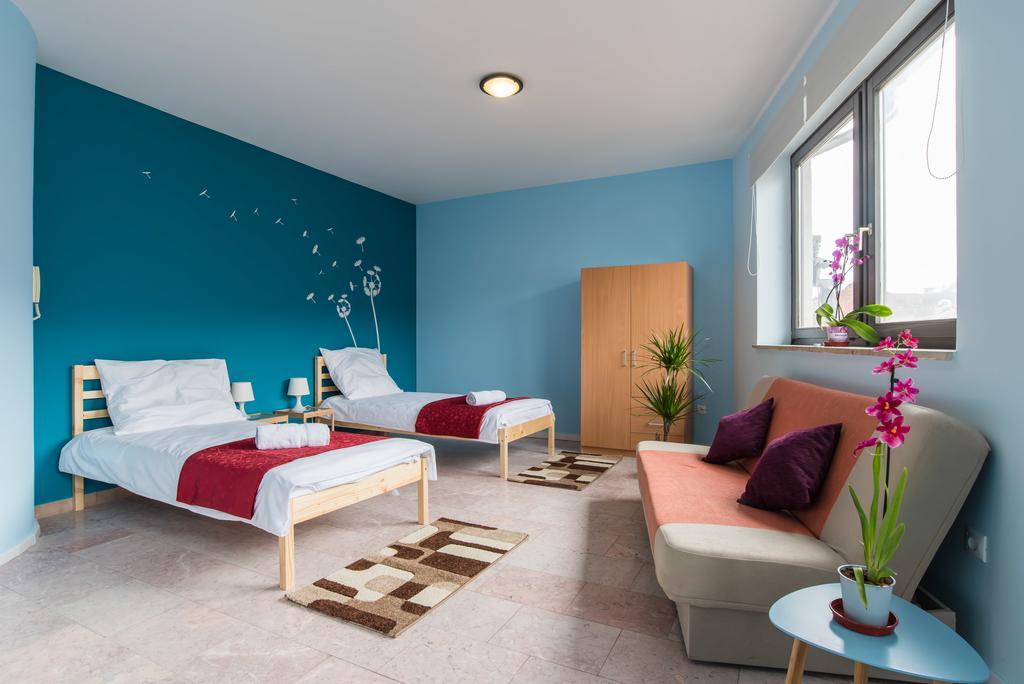 Zen House Hostel *