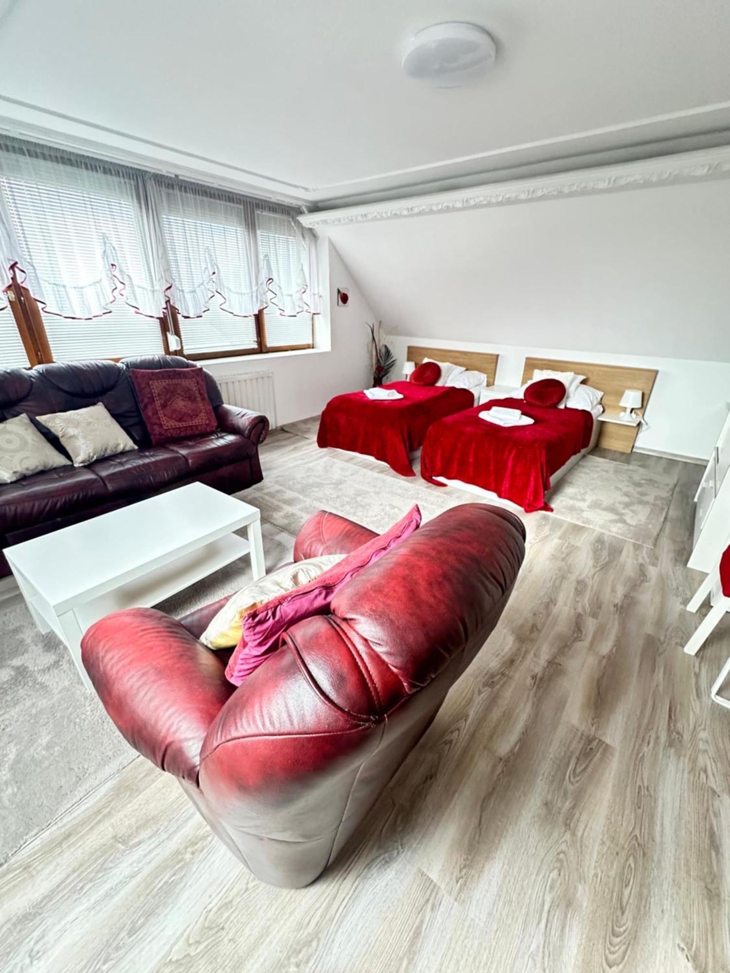 Le Rose Hotel 3*