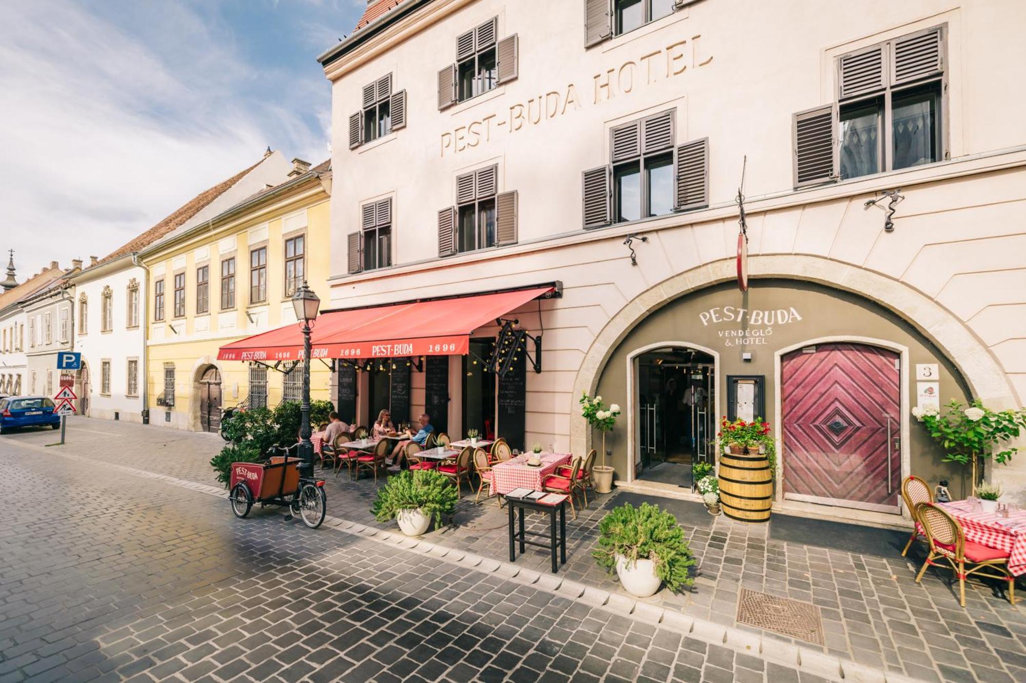 Hotell Pest-buda Design