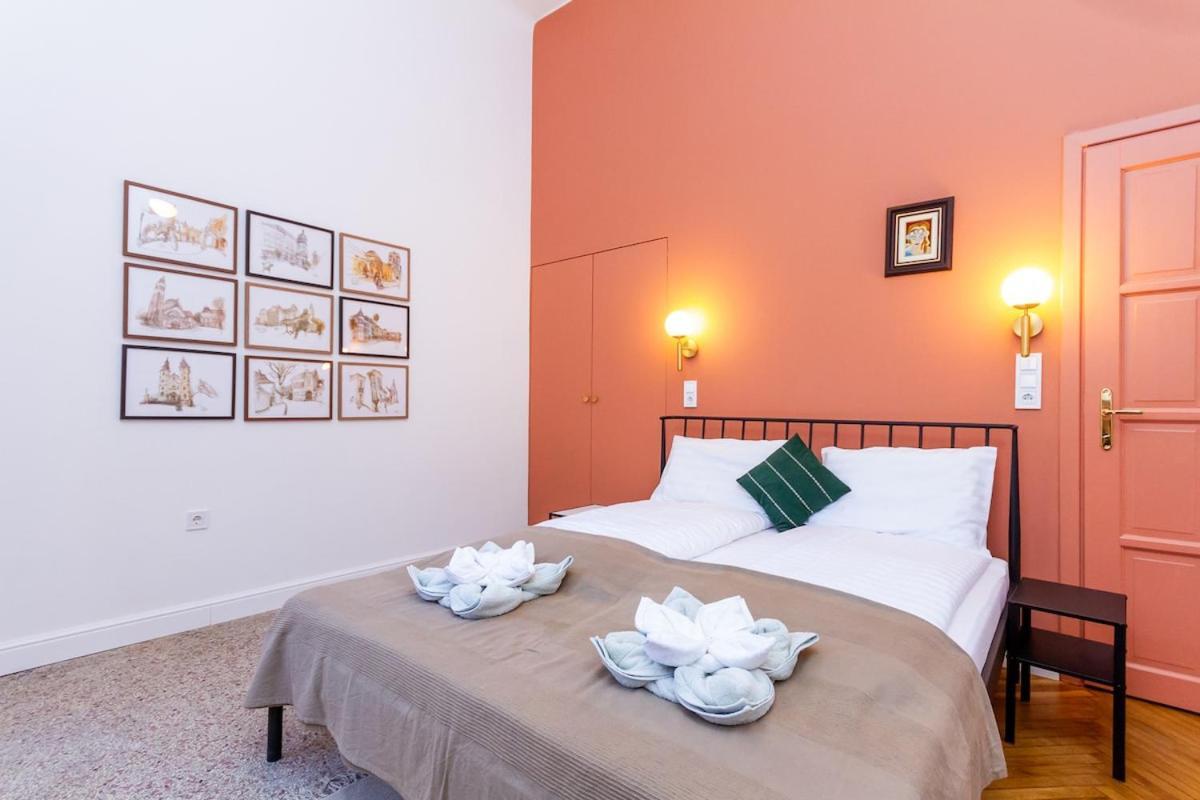 2br Modern Elegance W Sauna And Ac By Apartament *