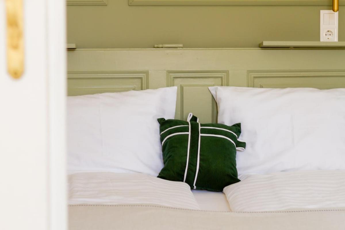 2br Modern Elegance W Sauna And Ac By Apartament *