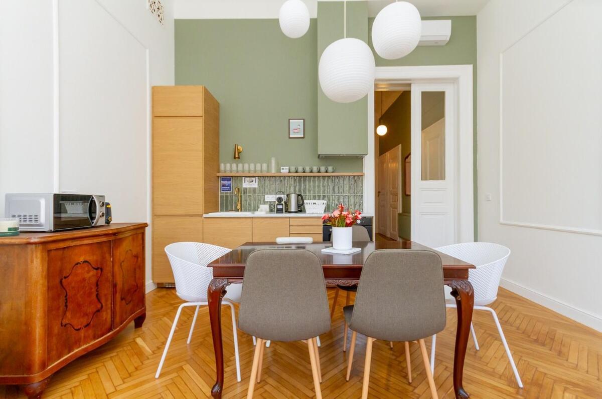 Appartamento 2br Modern Elegance W Sauna And Ac By