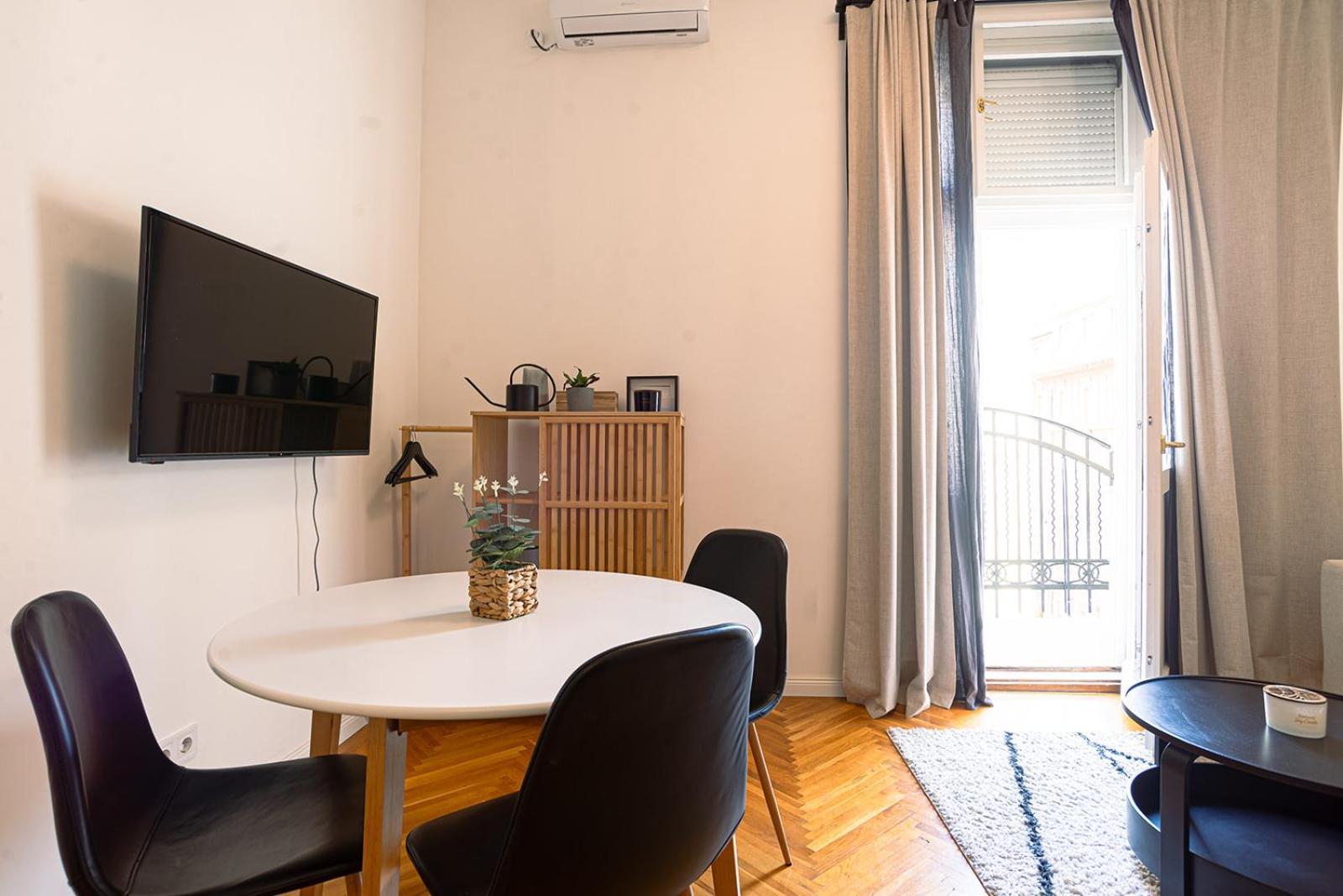 Tas Vas - Charming In Apartment *