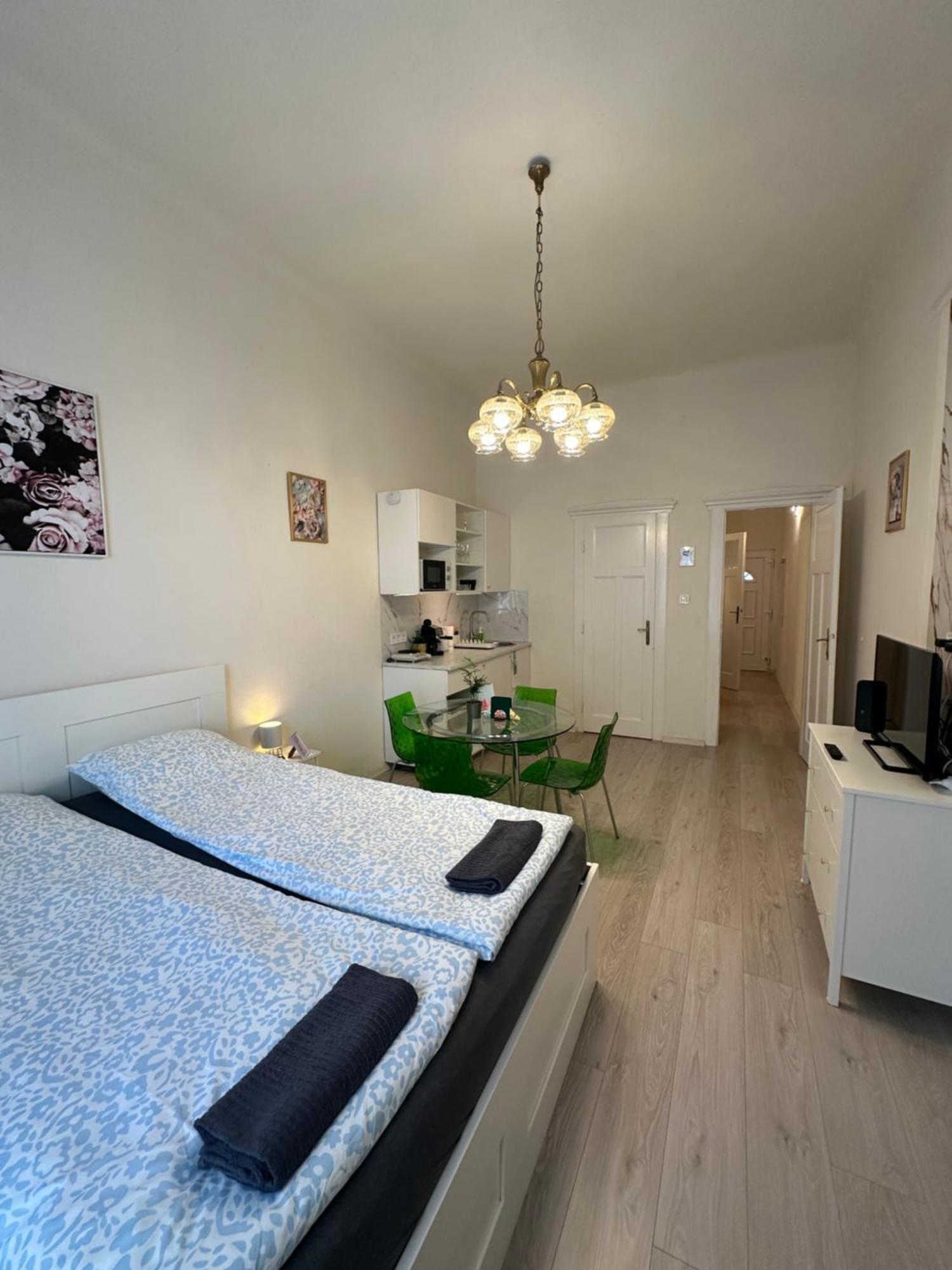 Deri Corner By Downtown Appartamento *