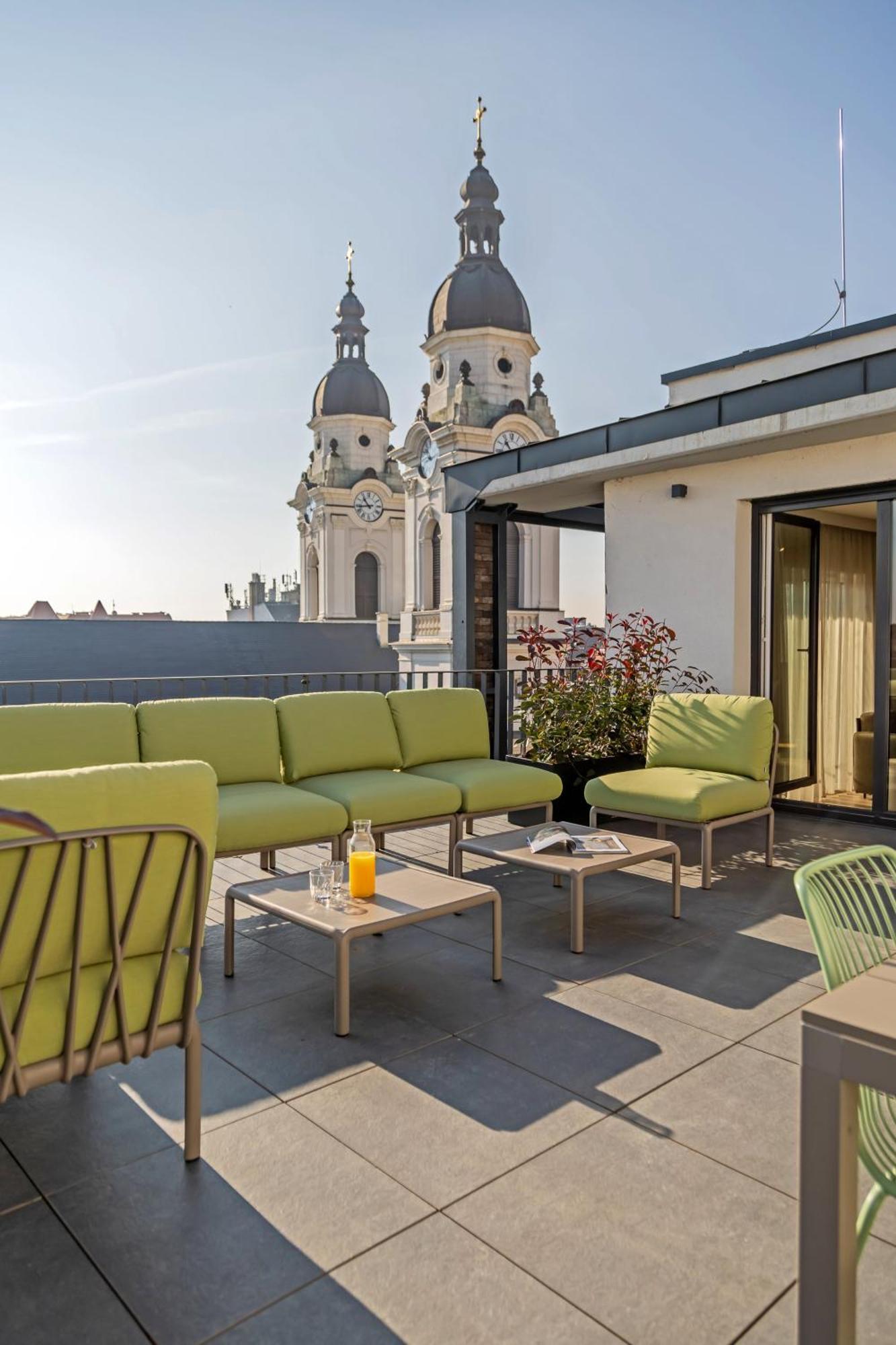 Marone Apartmanhotel 4*