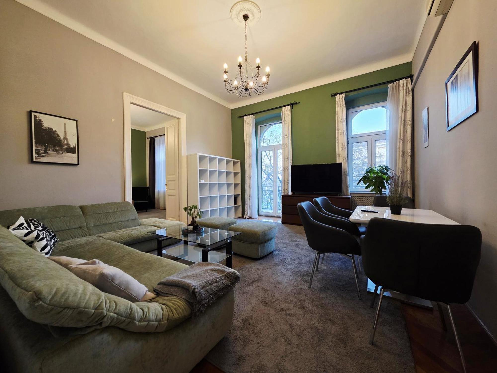 Appartamento Maison Lumiere Buda - Near M2 Metro Budapest