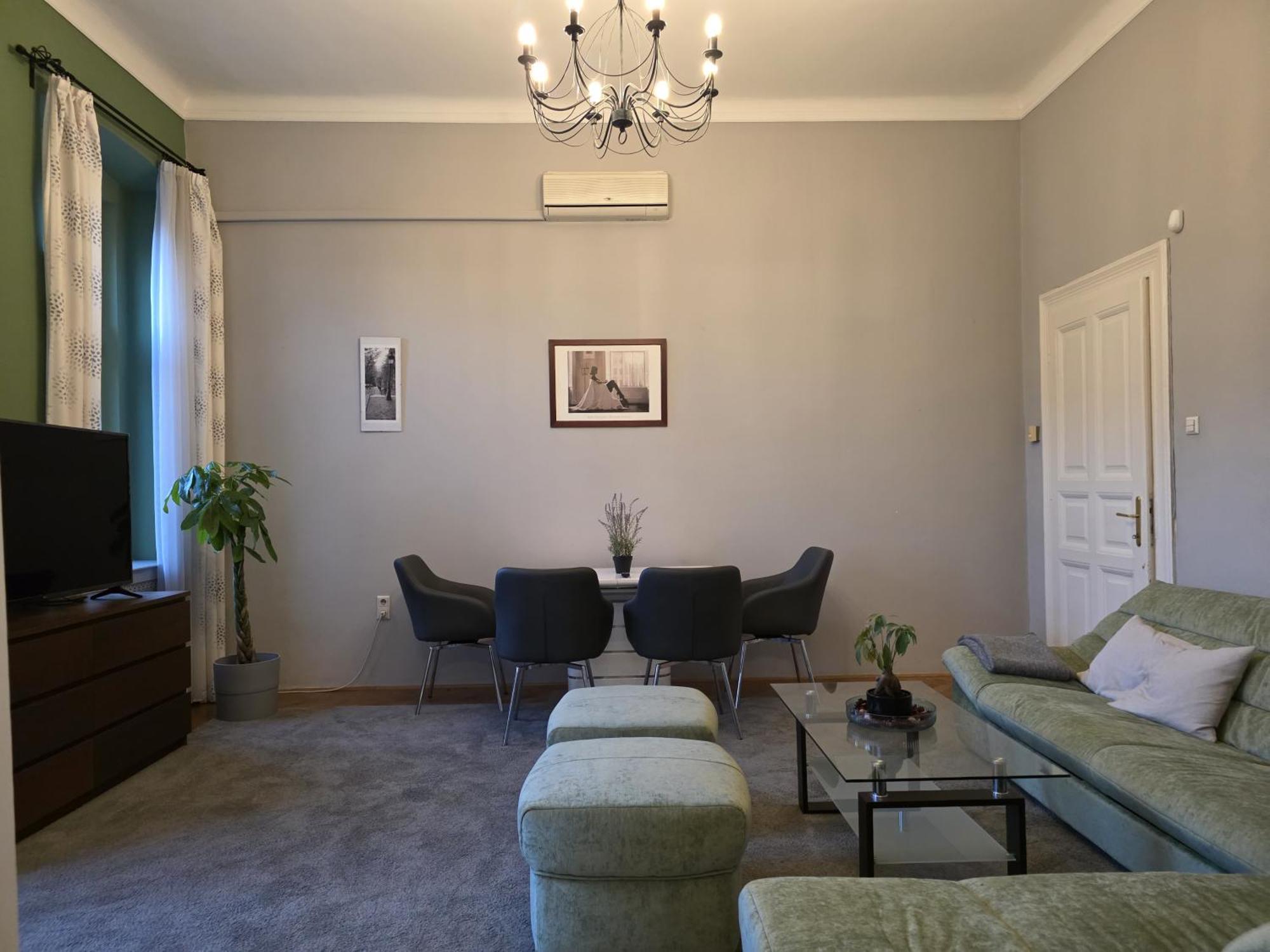 Appartamento Maison Lumiere Buda - Near M2 Metro *