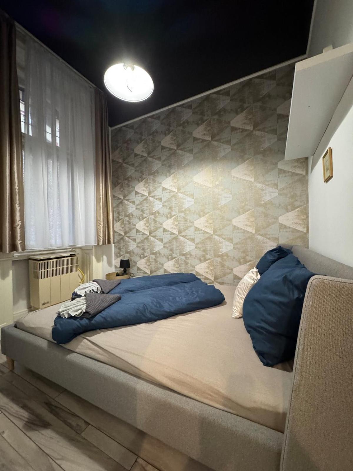 Chic Soho Retreat - Downtown Lägenhet Budapest