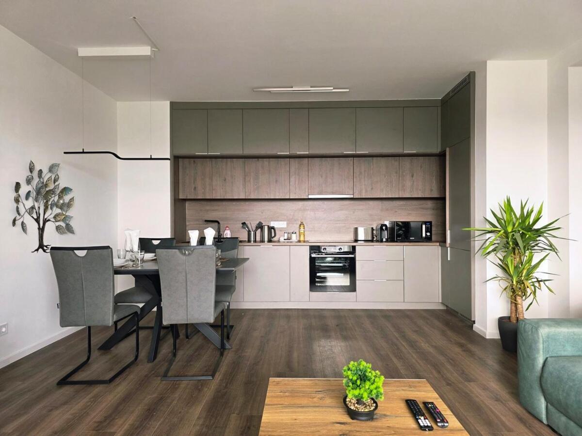 Zenit Sunrise Oasis With Terrace & Garage Parking Budapest