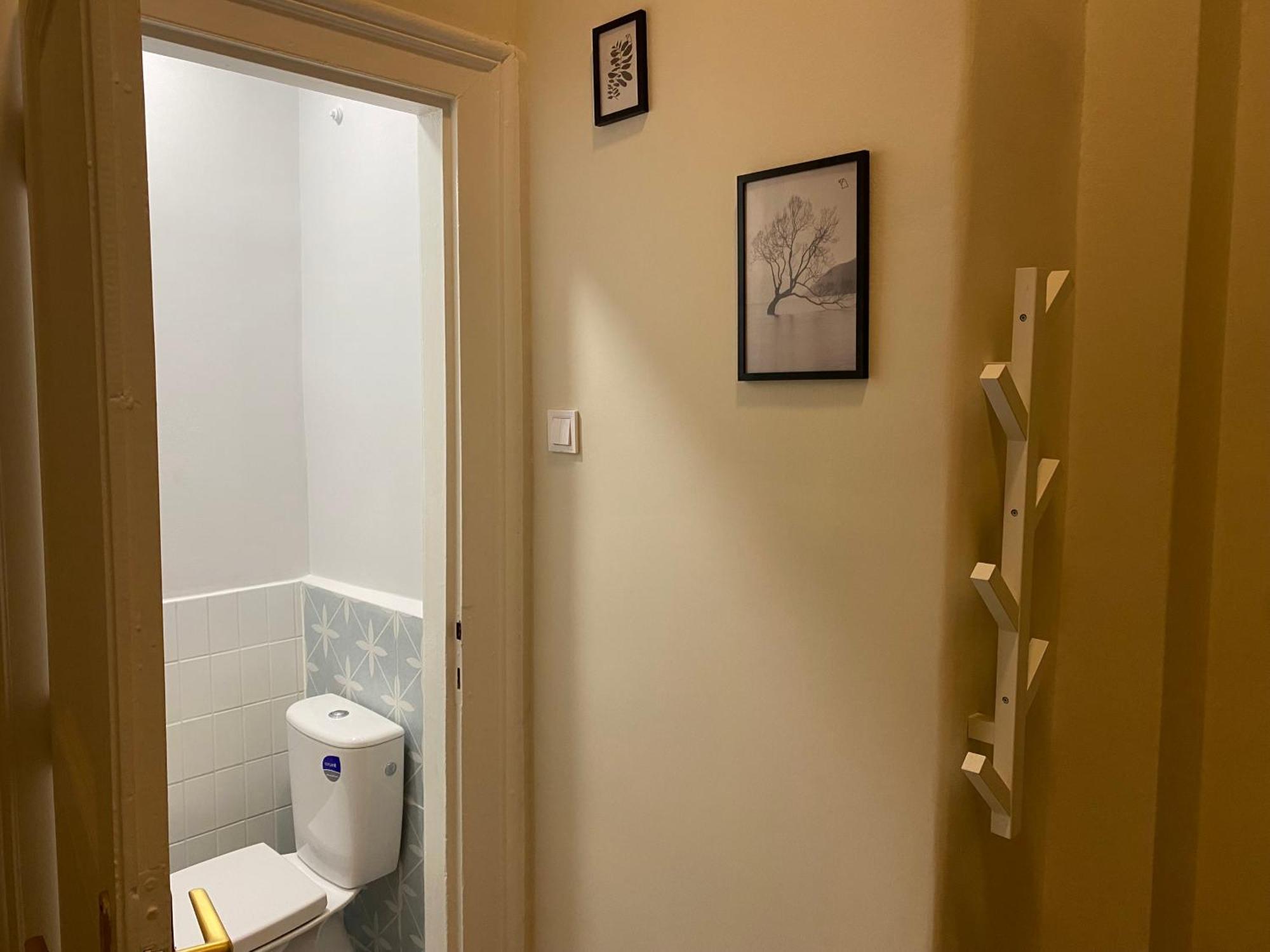 Dohany By Kalvin Apartment