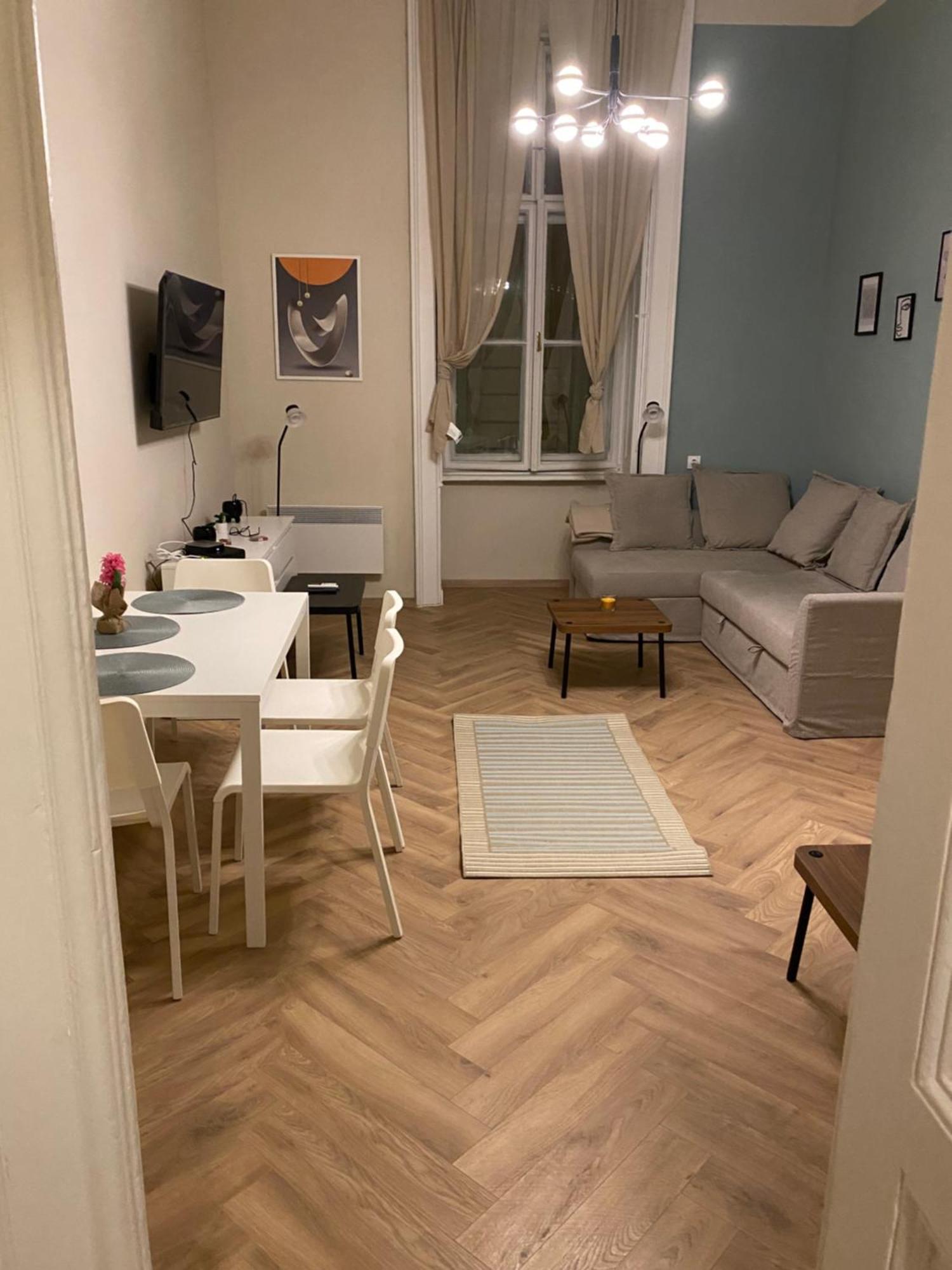 Apartment Dohany By Kalvin