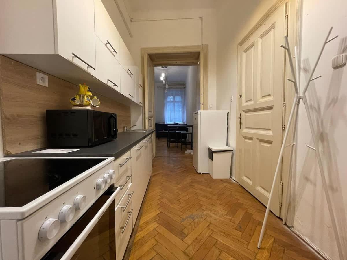 Appartamento Near Urania Budapest